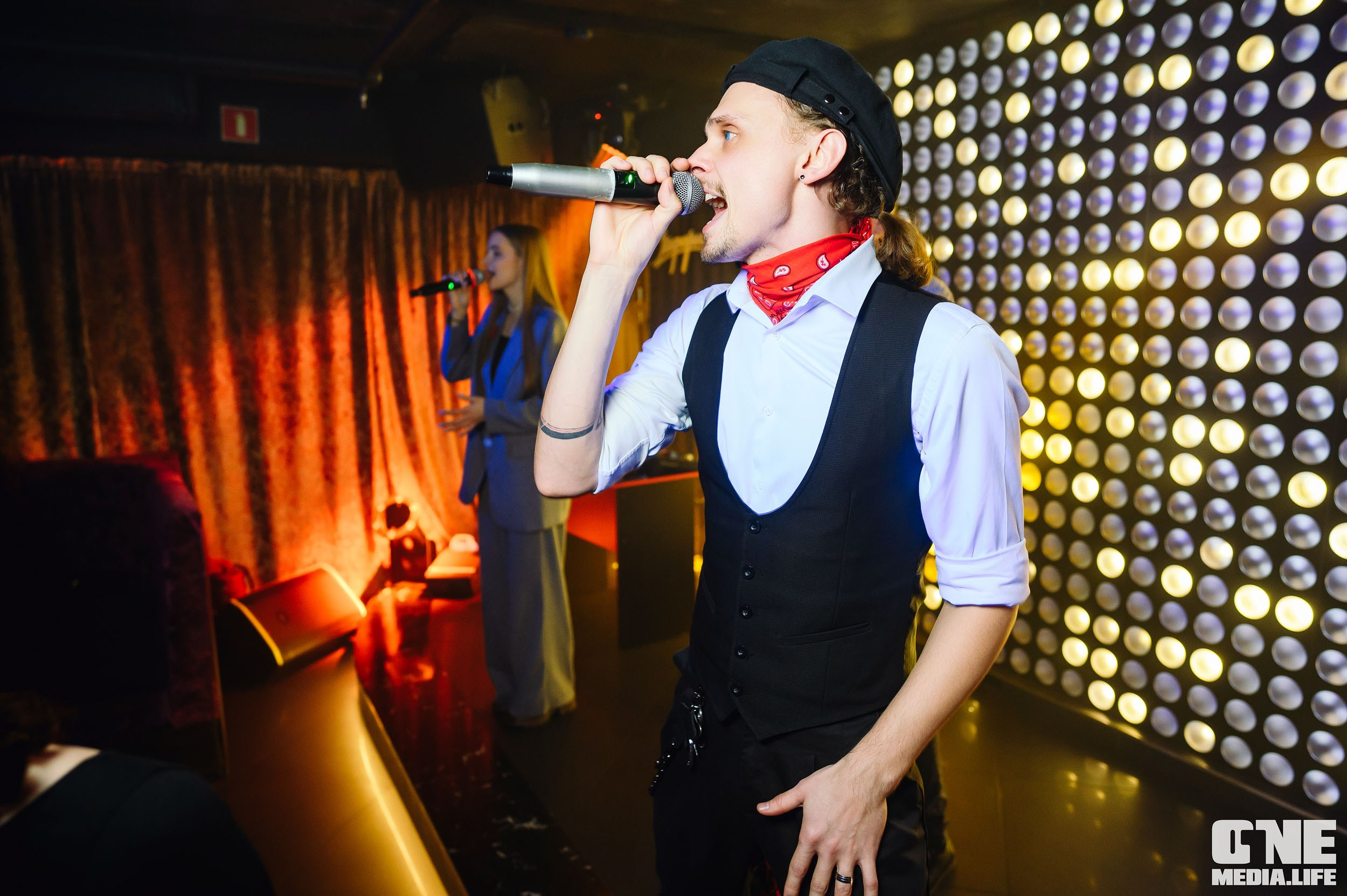 Фоторепортаж из караоке-клуба Эйфория. One Media Life: фоторепортажи, фотоотчеты с мероприятий и заведений