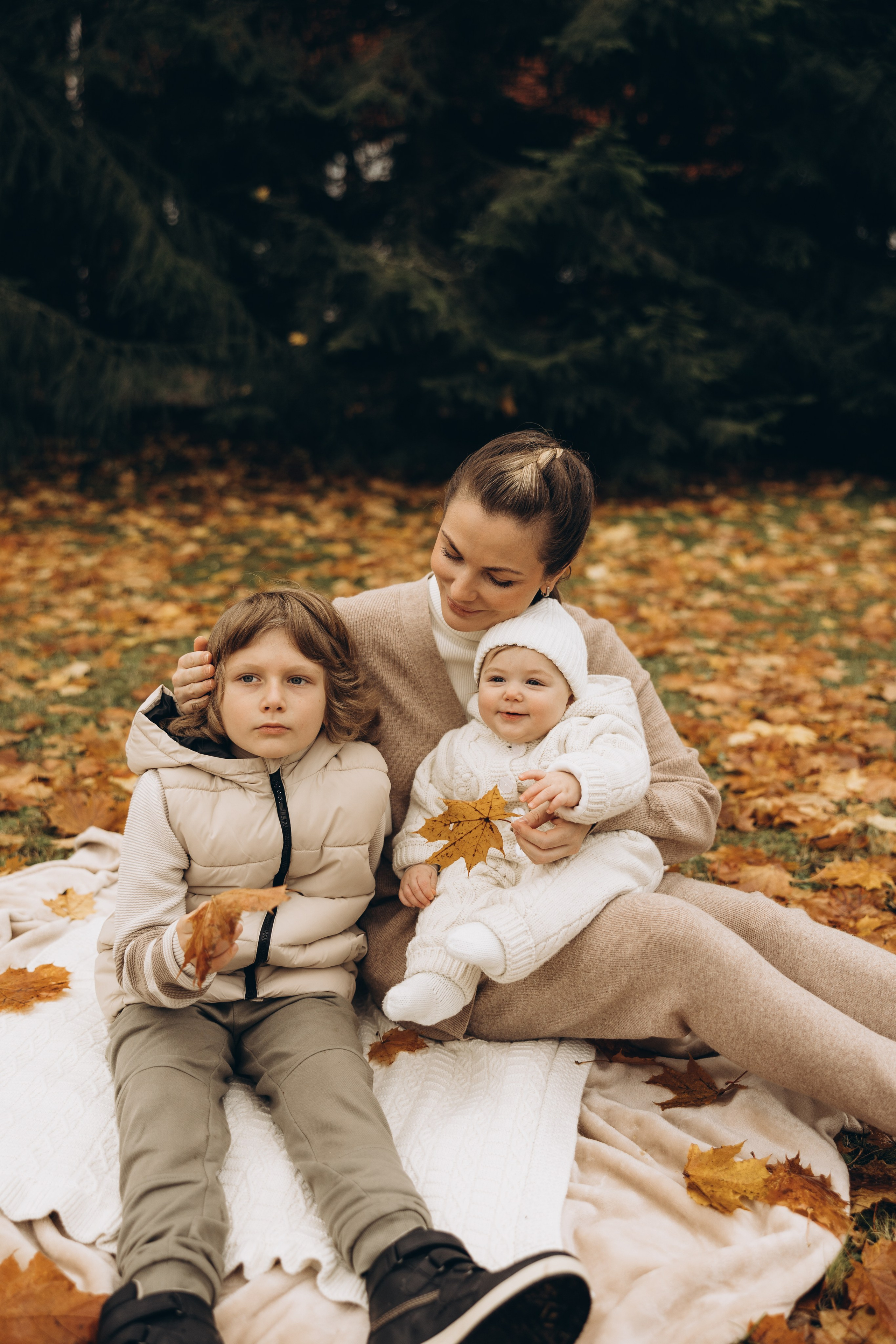 Кристина, Далиэль и Диана. Семейный фотограф в Москве Виктория Ястребинская