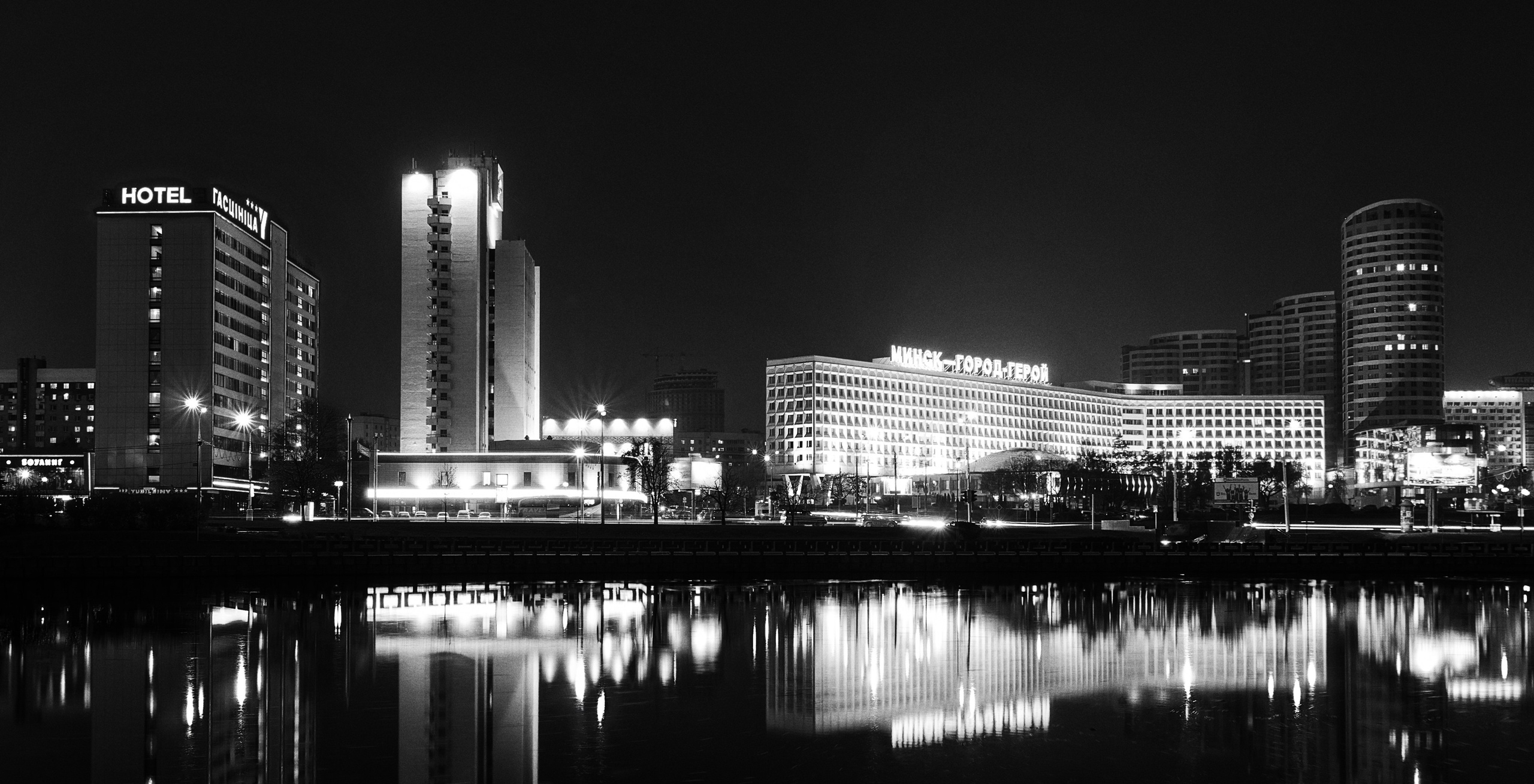 Минск. Фотограф Антон Швец — Монохромная реальность