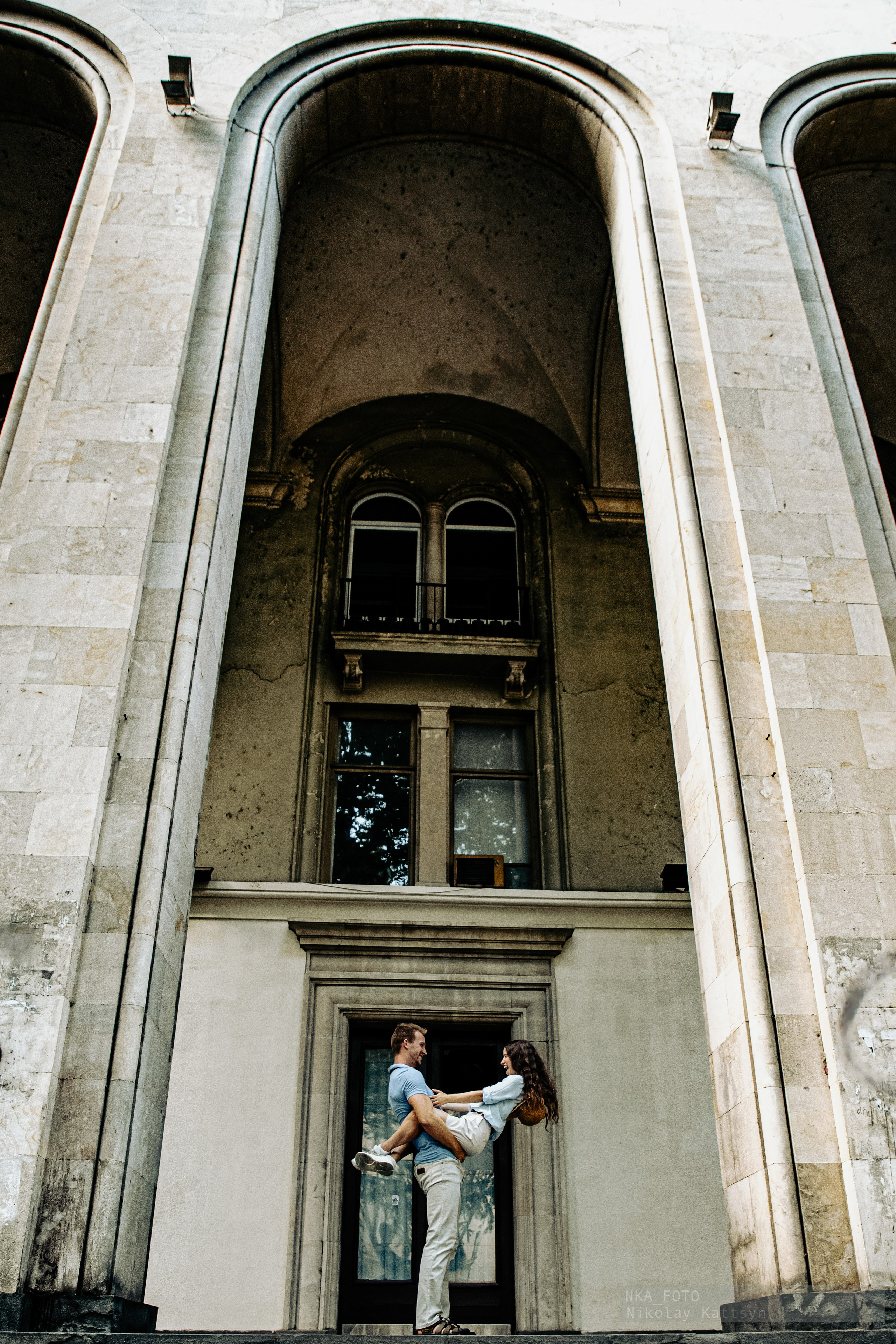 Пара в городе Тбилиси. Фотограф в Москве портреты | репортажи | спорт