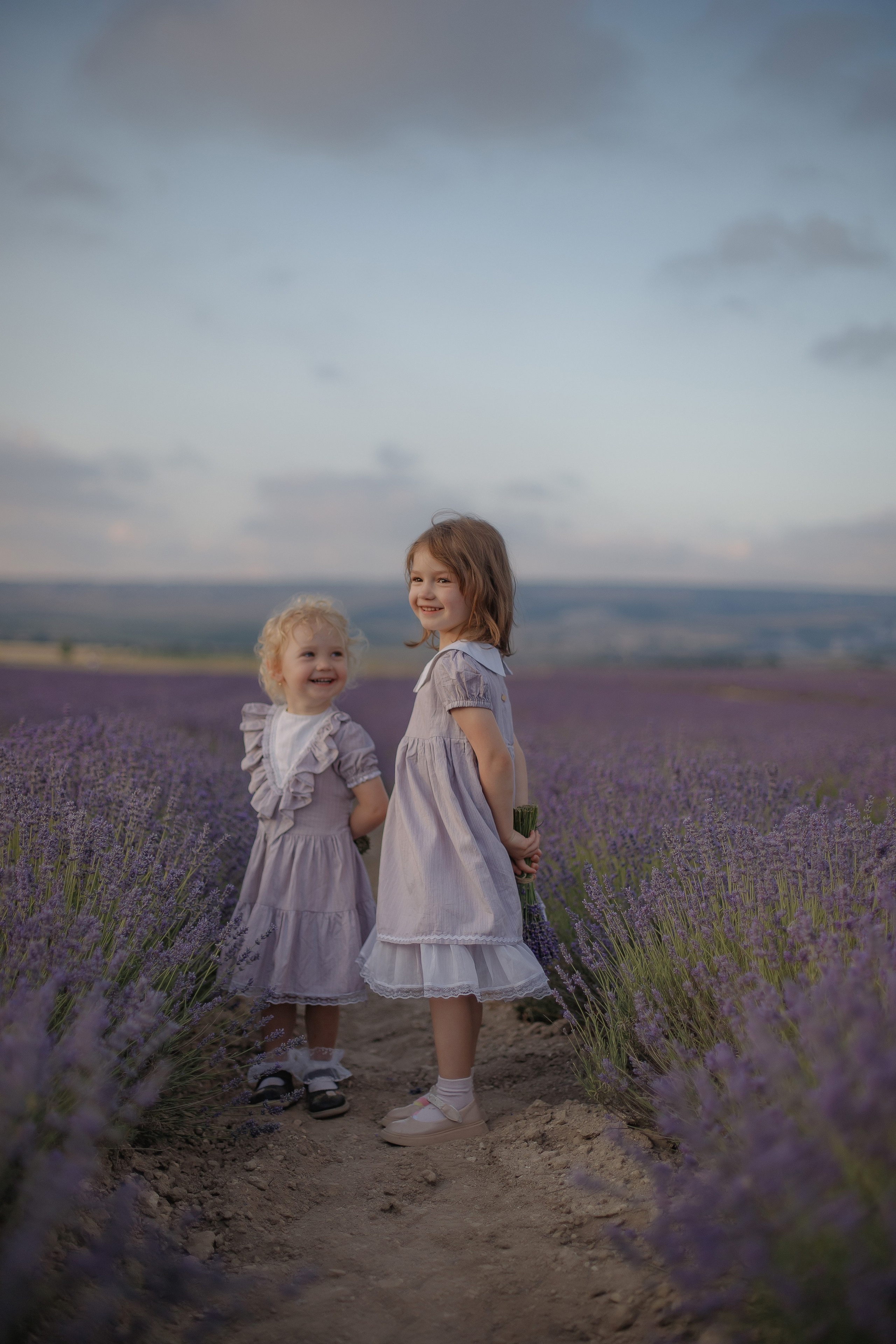 Прогулка на лавандовом поле. Семейный и детский фотограф в Крыму Екатерина Швец