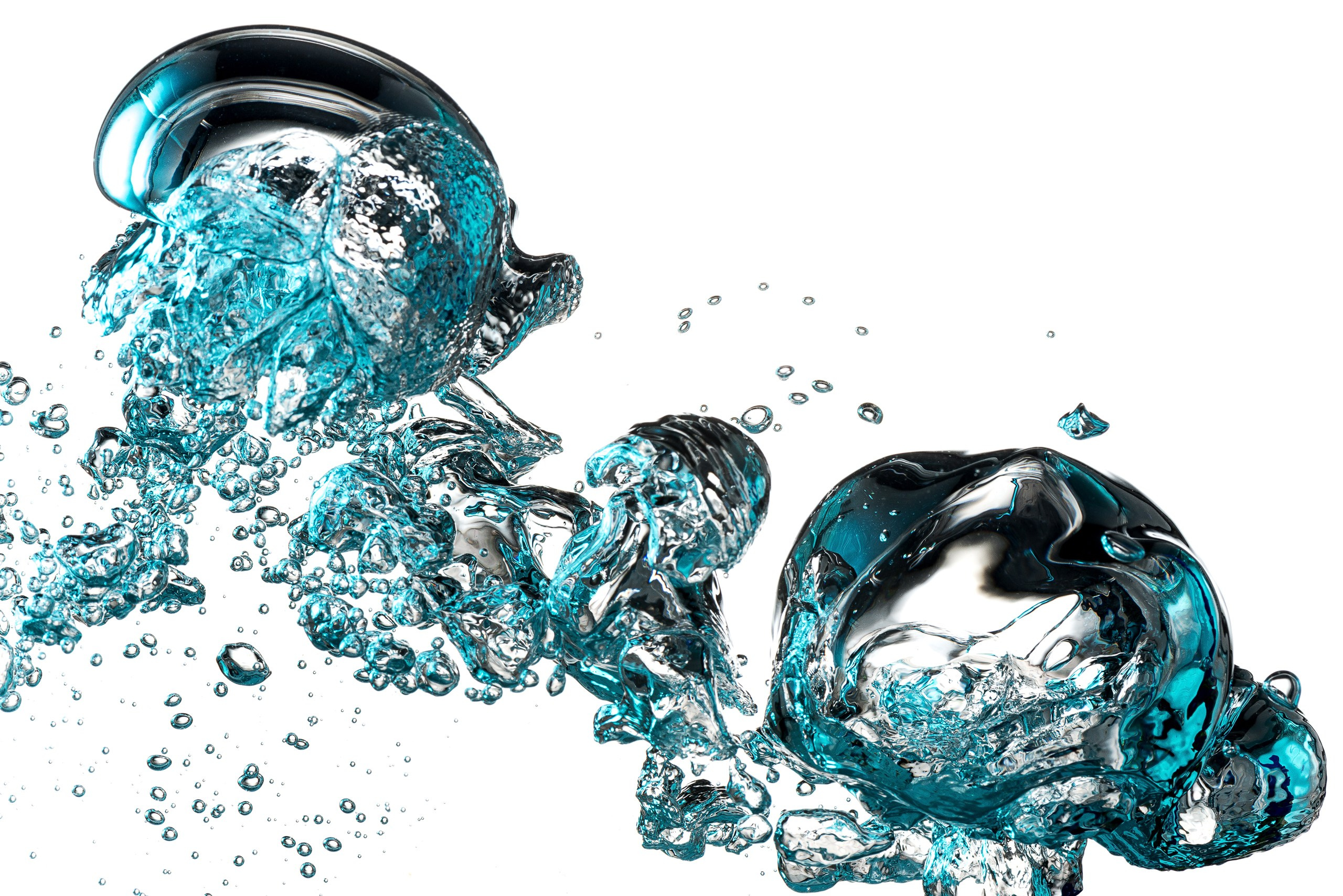 Воздух в воде. Скульптуры из воды Сергея Толмачева