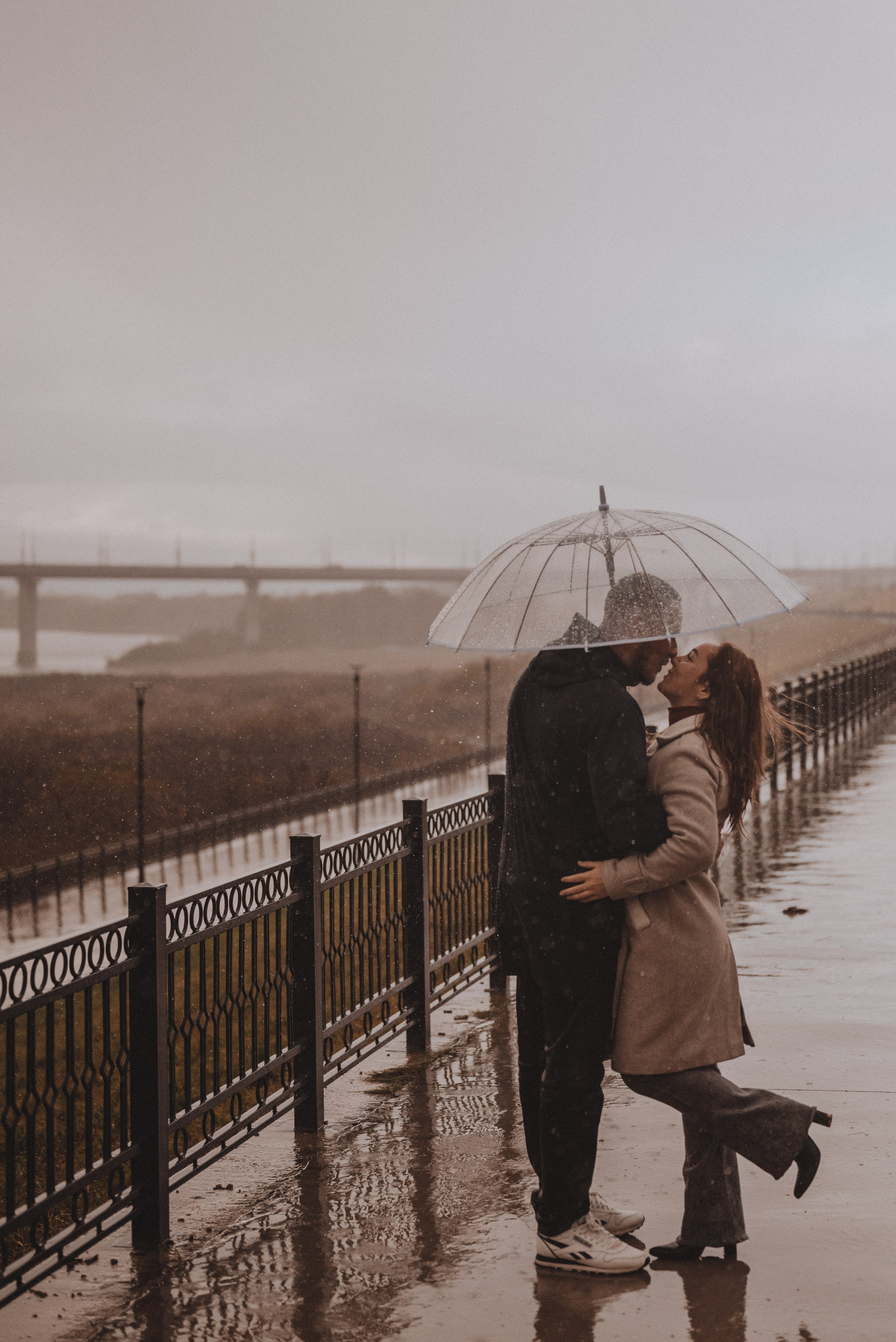 Под дождем. Павел и Виктория. Фотограф Кристина Пархоменко
