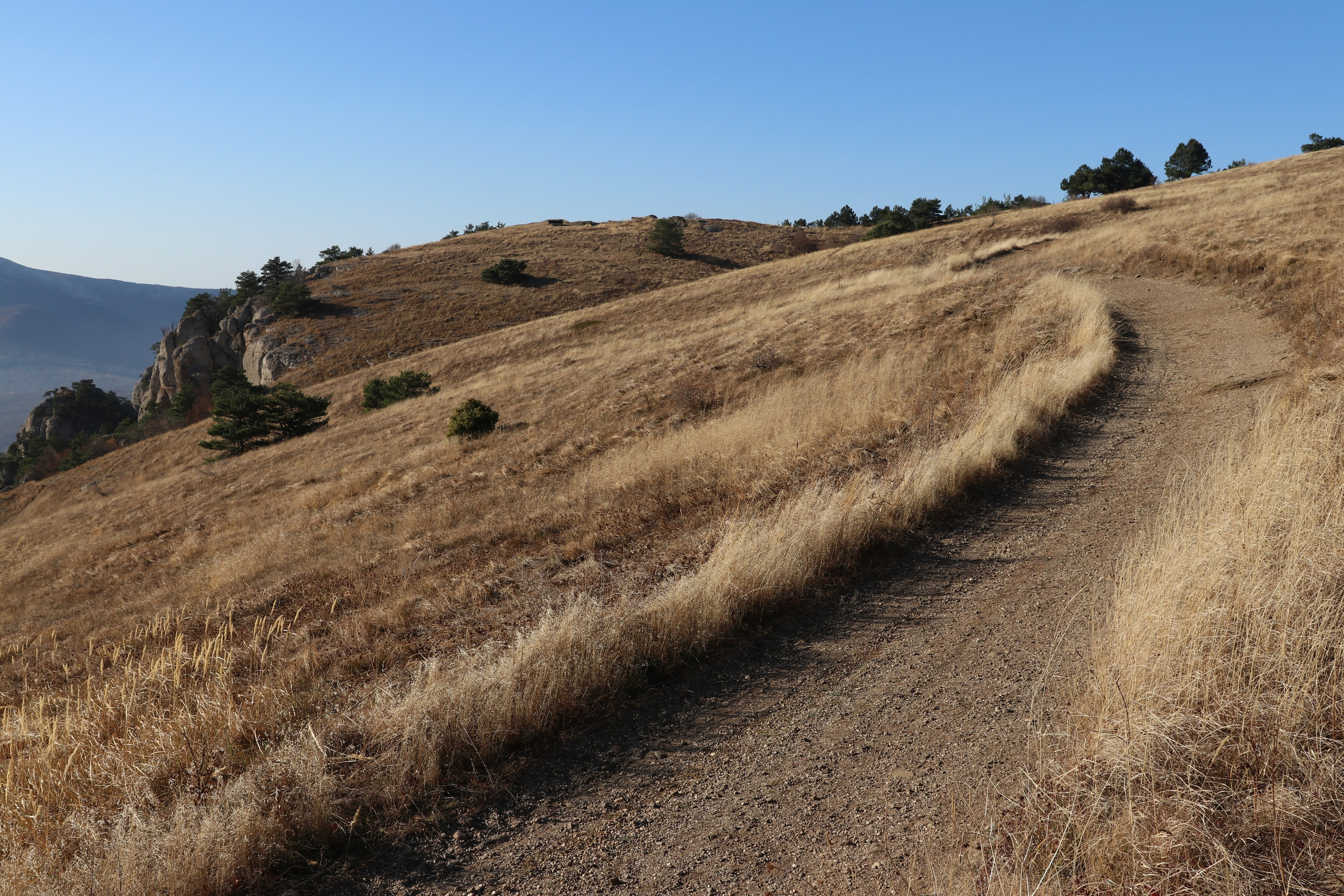 Крым. ЮБК (Гурзуф, Судак и их окрестности). Ноябрь 2023. Путешественник-фотограф из Санкт-Петербурга Татьяна Свистулина