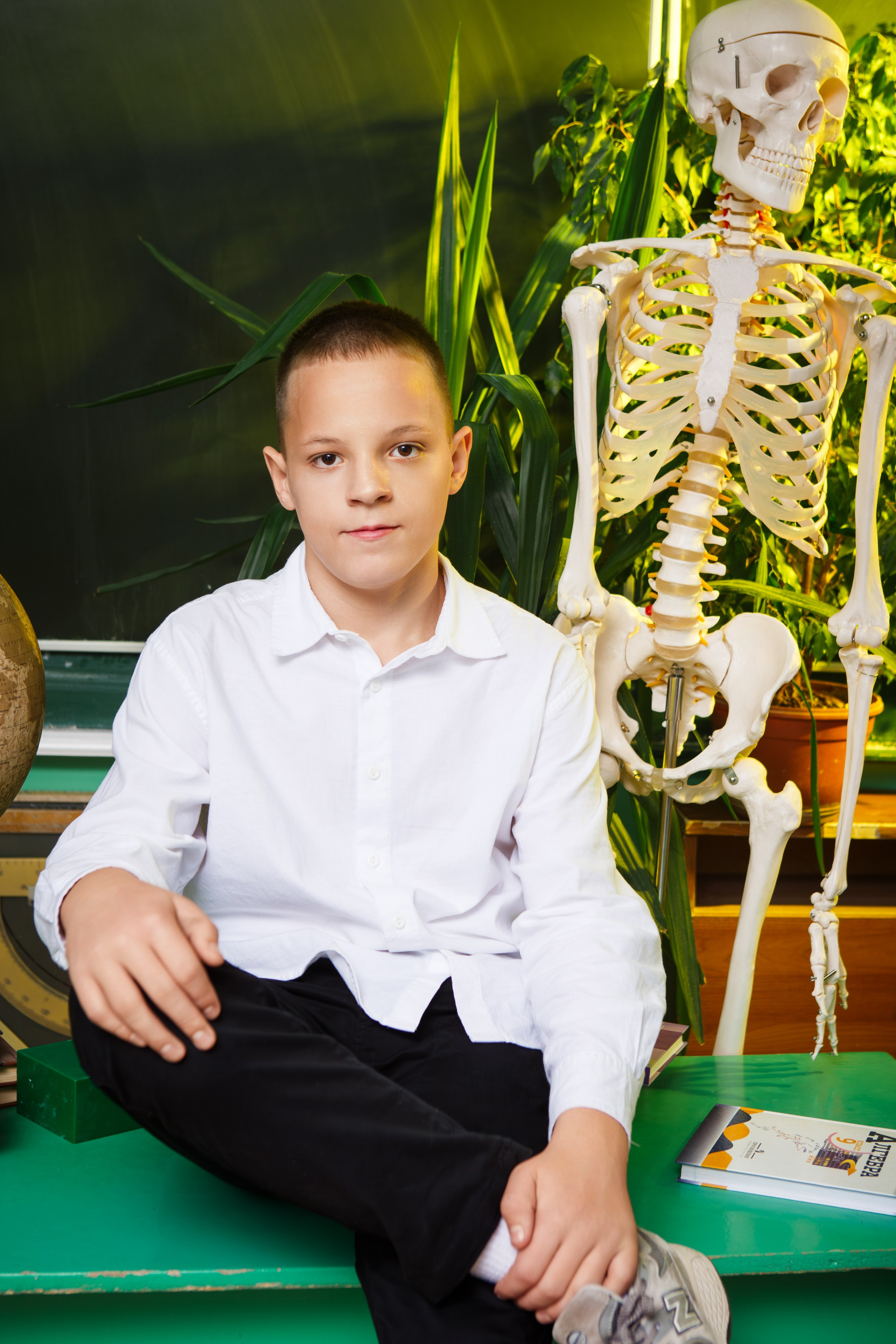 ПОРТРЕТНАЯ ФОТОСЕССИЯ В КЛАССЕ ДЛЯ 9 КЛАССОВ. ТВОЙ АЛЬБОМ / ТВОИ ПРАВИЛА