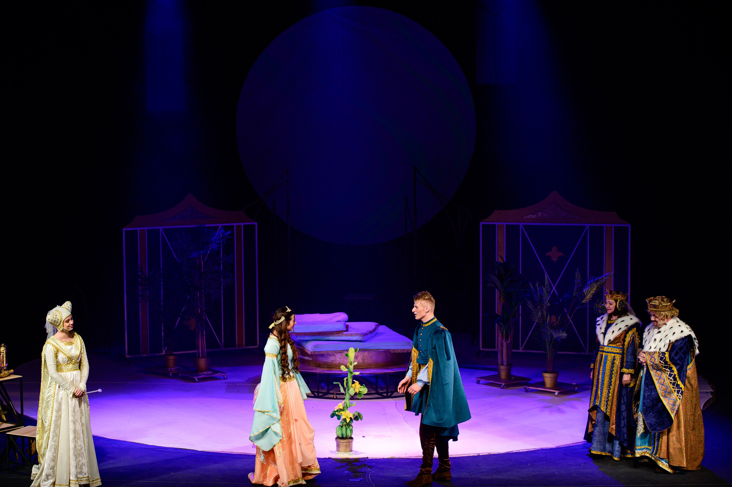 Детский спектакль @bgm_teatr «Спящая красавица ". Фотоуслуги, услуги фотографа, фотографирование важных событий