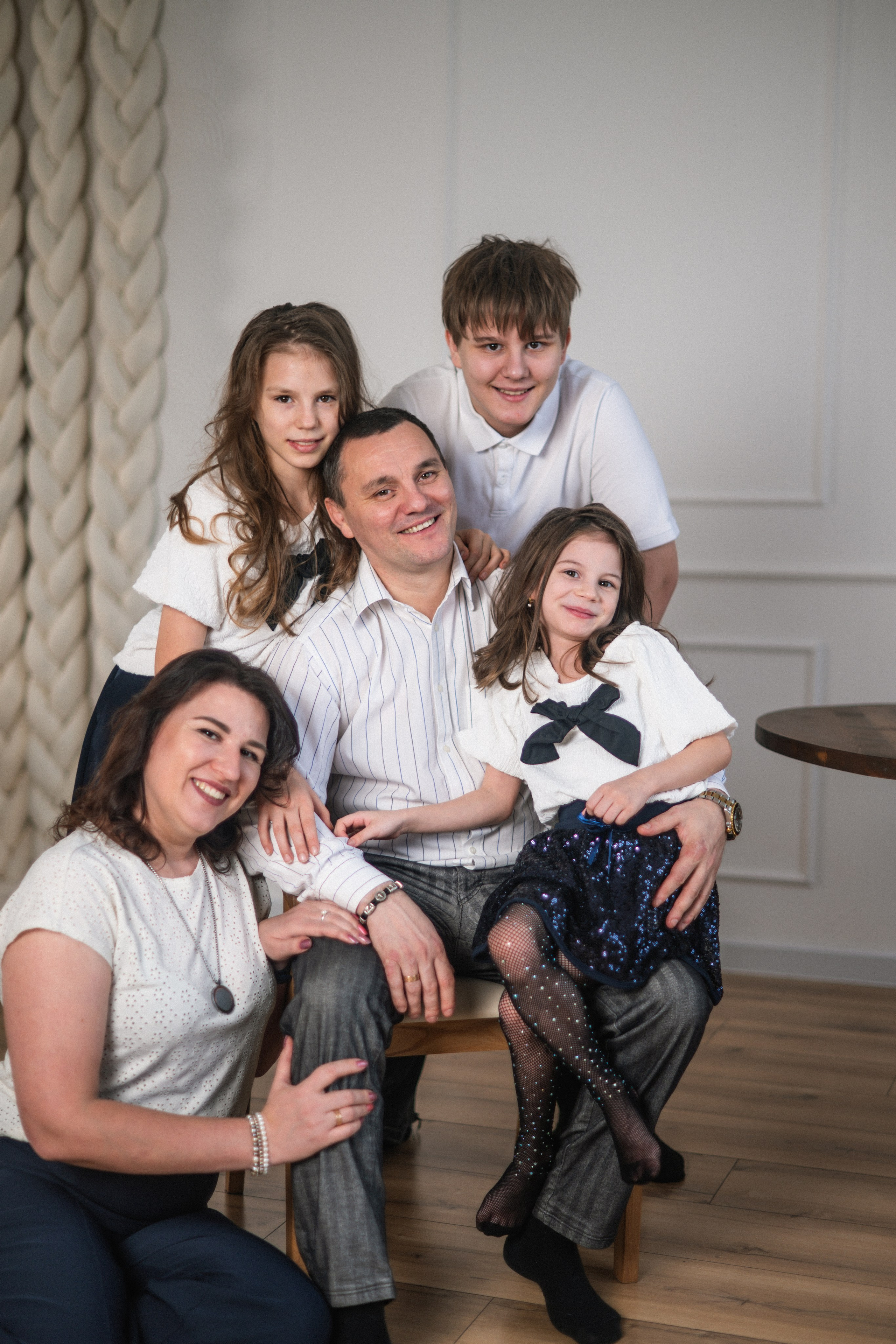 Семейная Фотосессия. Я Ольга Казанцева, фотографирую снимаю ваши киноистории и печатаю фото и цифровые портреты на холсте