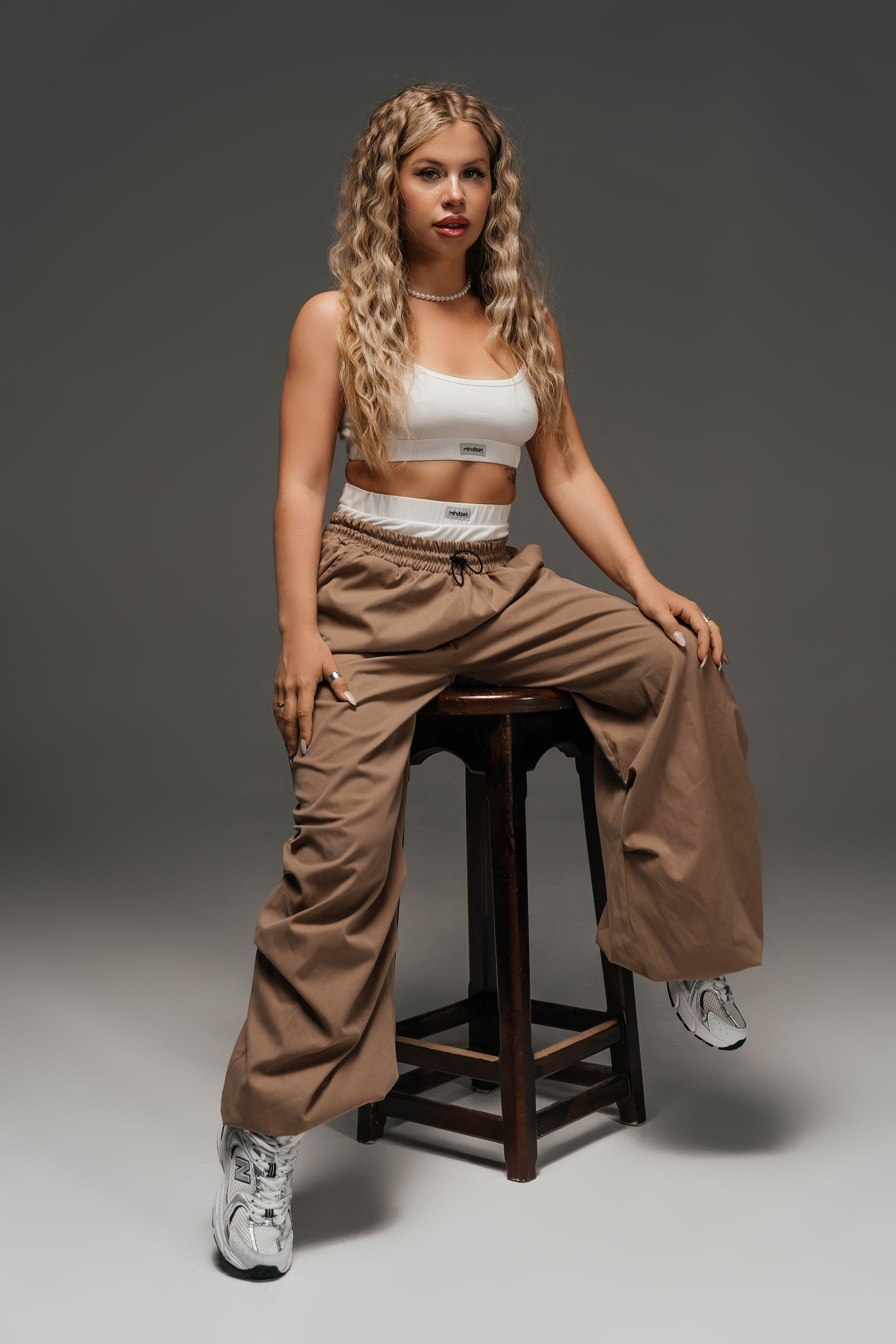 Студийный минимализм. Виктория Алпеева — фотограф по любви