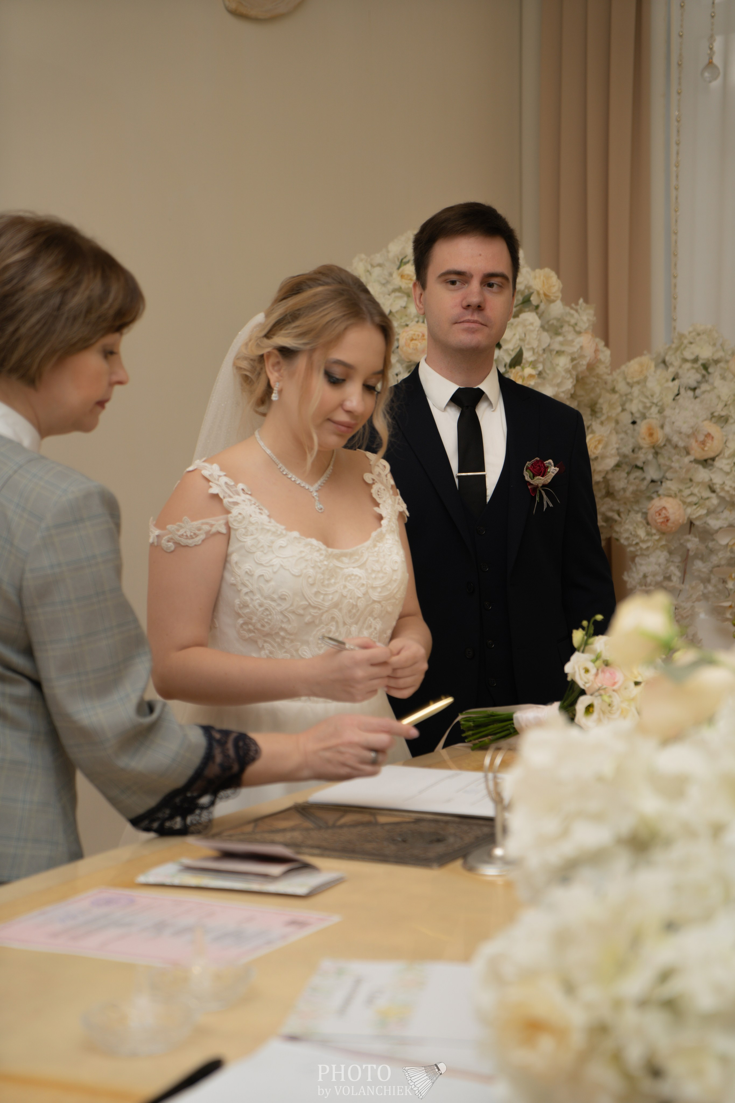 Свадебная фотосессия. Photo by Volanchiek