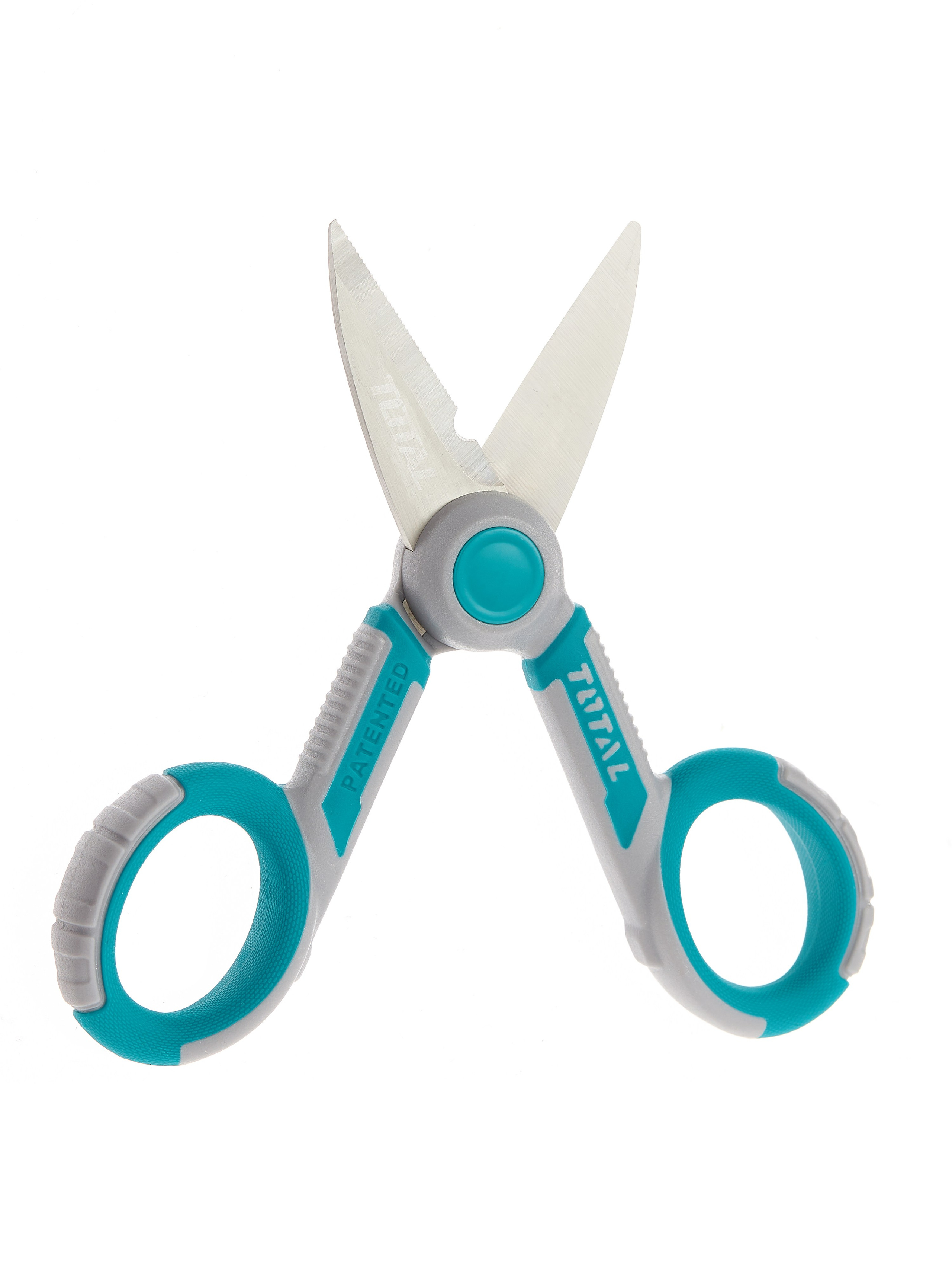 Ножницы открытые на белом фоне