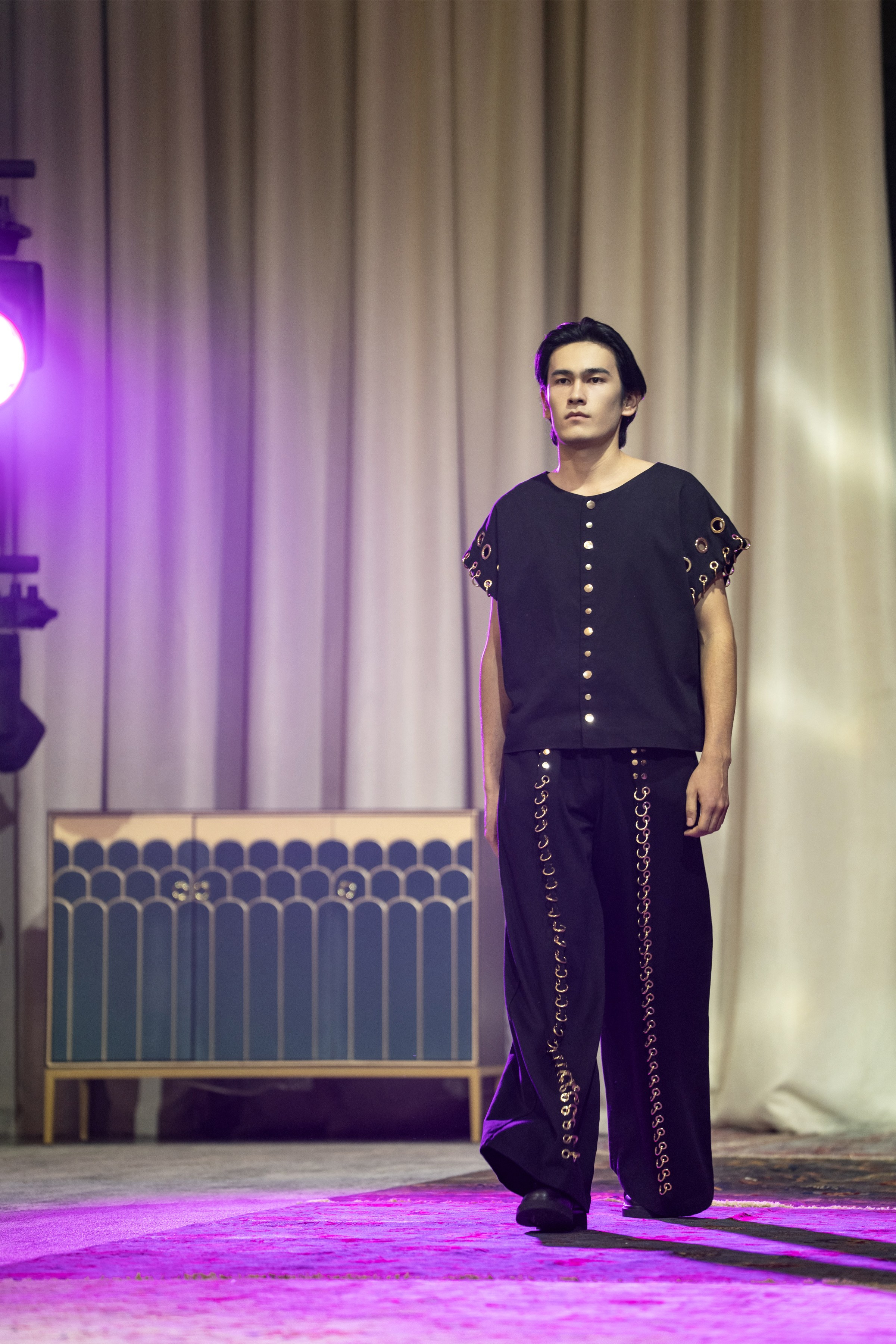 Zhamby. Сайт Алматинского НЮ АРТ, будуар и фэшн фотографа Дениса Карпенко