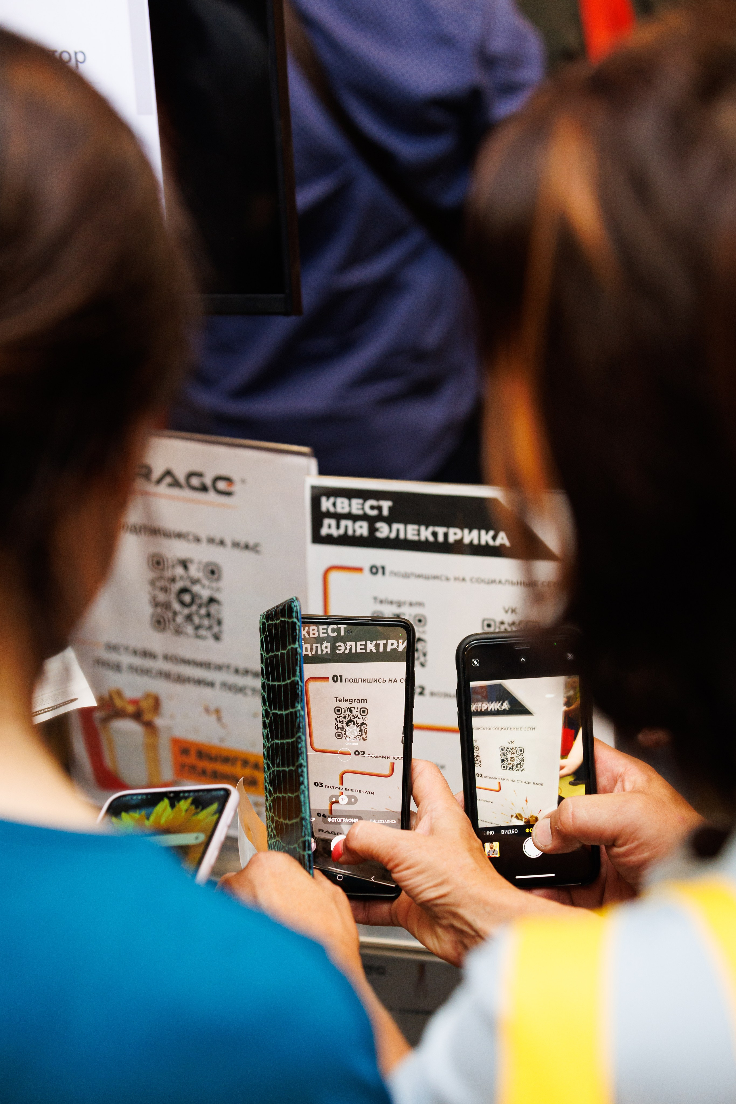 Съёмка стенда на выставке. Фотограф на мероприятие в Москве Марик