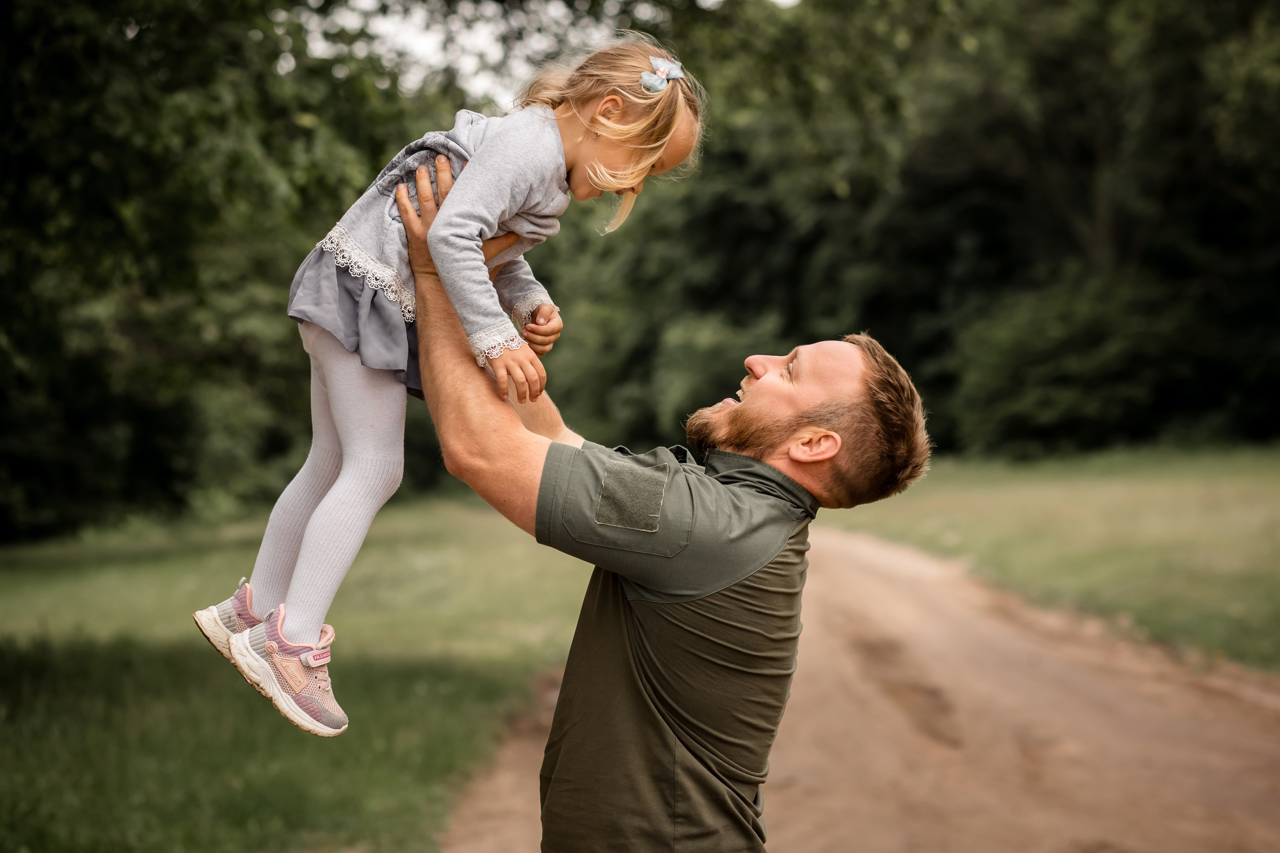 Катя с детками