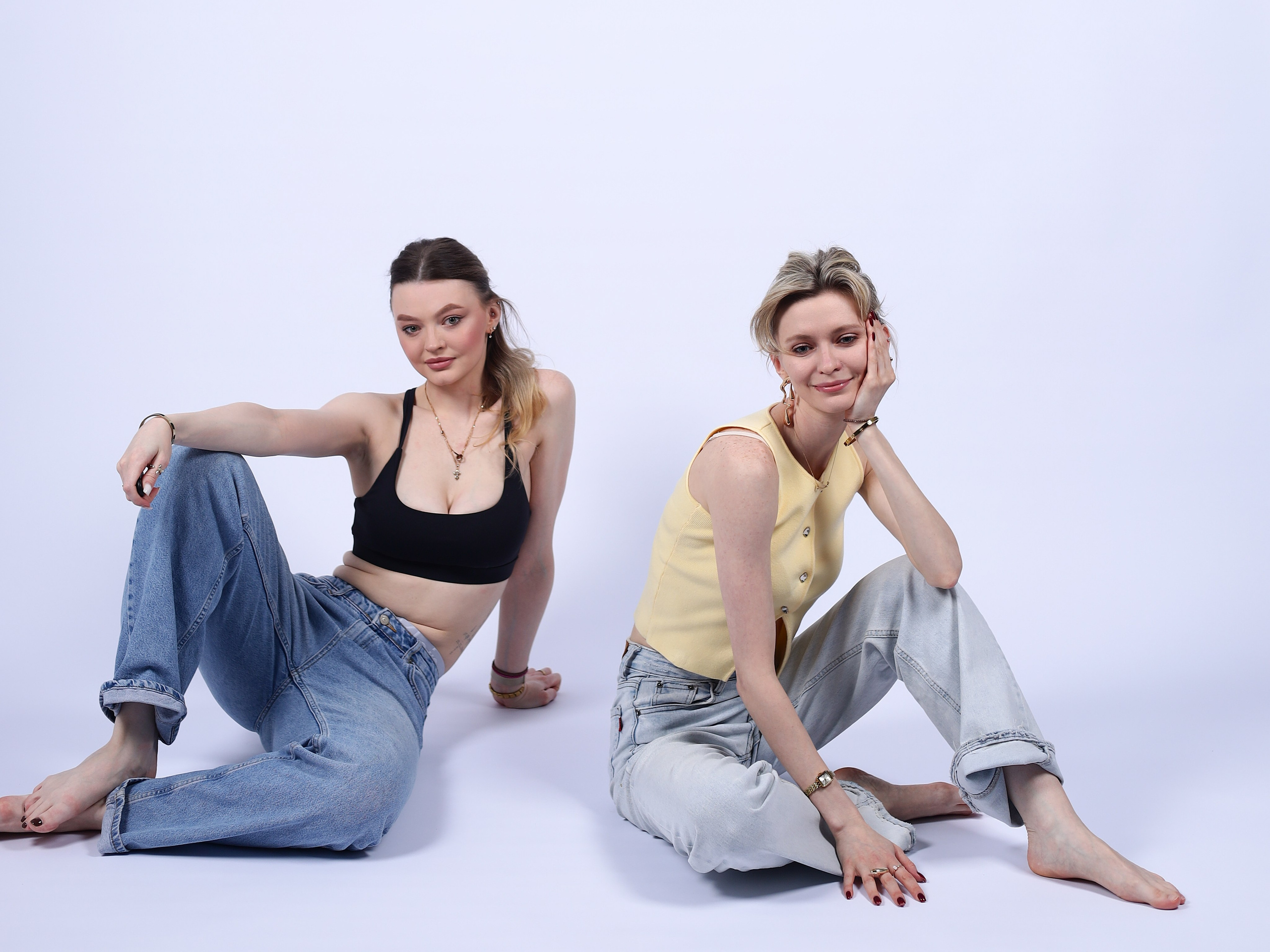 Дарья и Анна. Фотостудия без фотографа Чехов. Первая студия автопортрета в Чехове