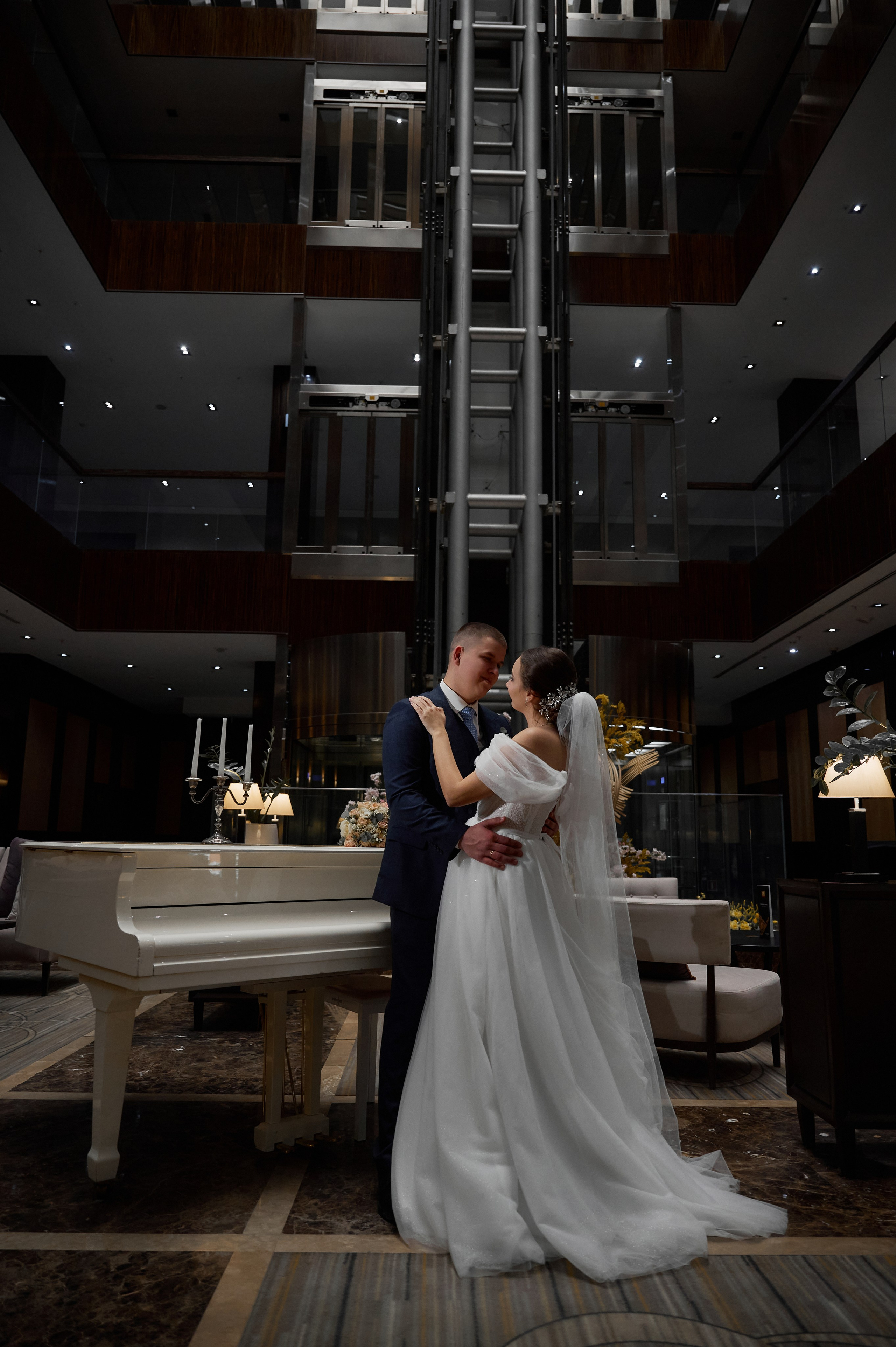 Свадебная фотосессия в СК Рояль Тула. Свадебный фотограф в Туле Никита Беляев