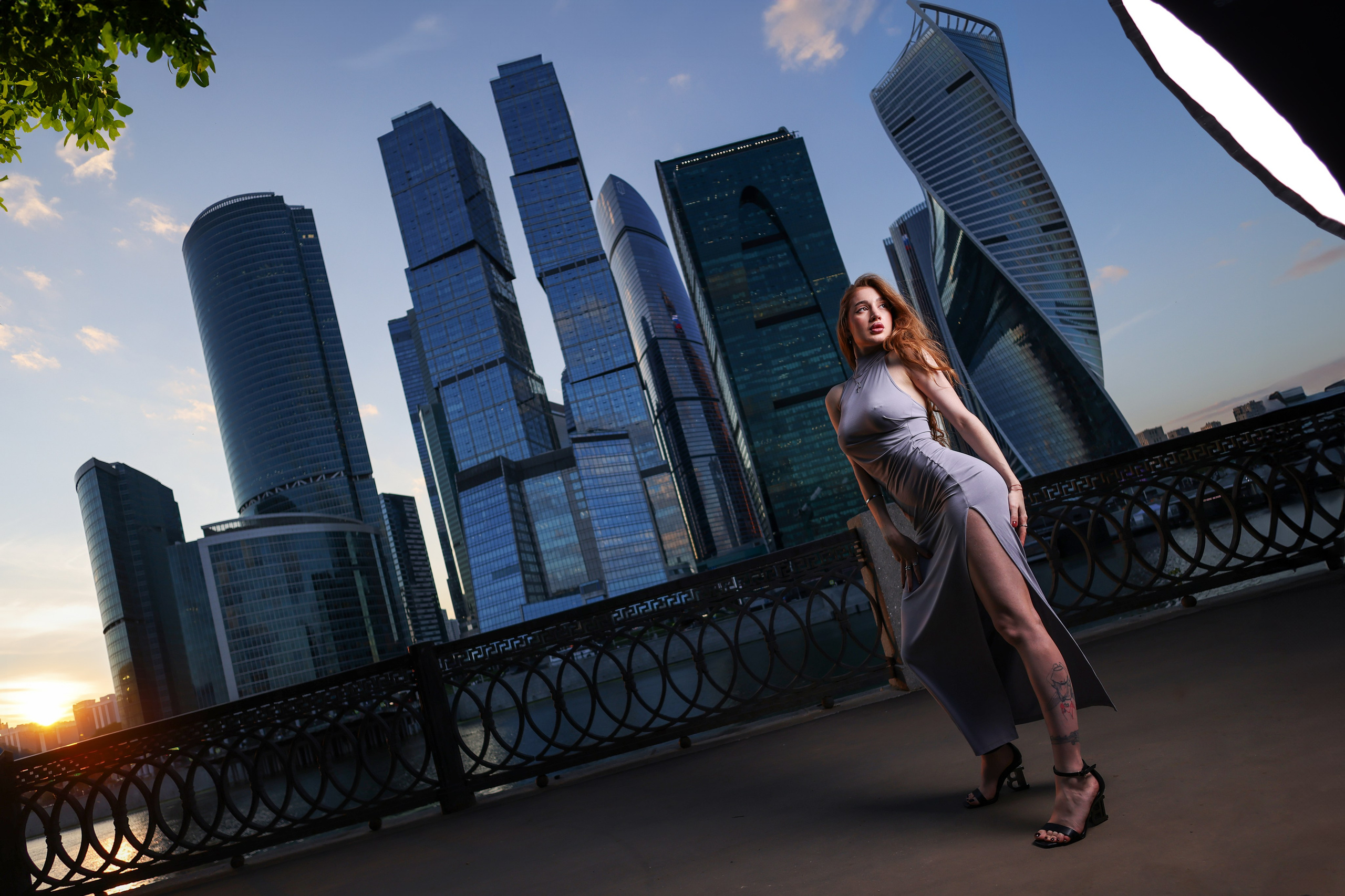 MOSCOW SITY Ангелина STAR. Школьный фотограф № 1 — Москва и МО | Роман Абрамов: выпускные альбомы, школьные фото, 20 лет опыта