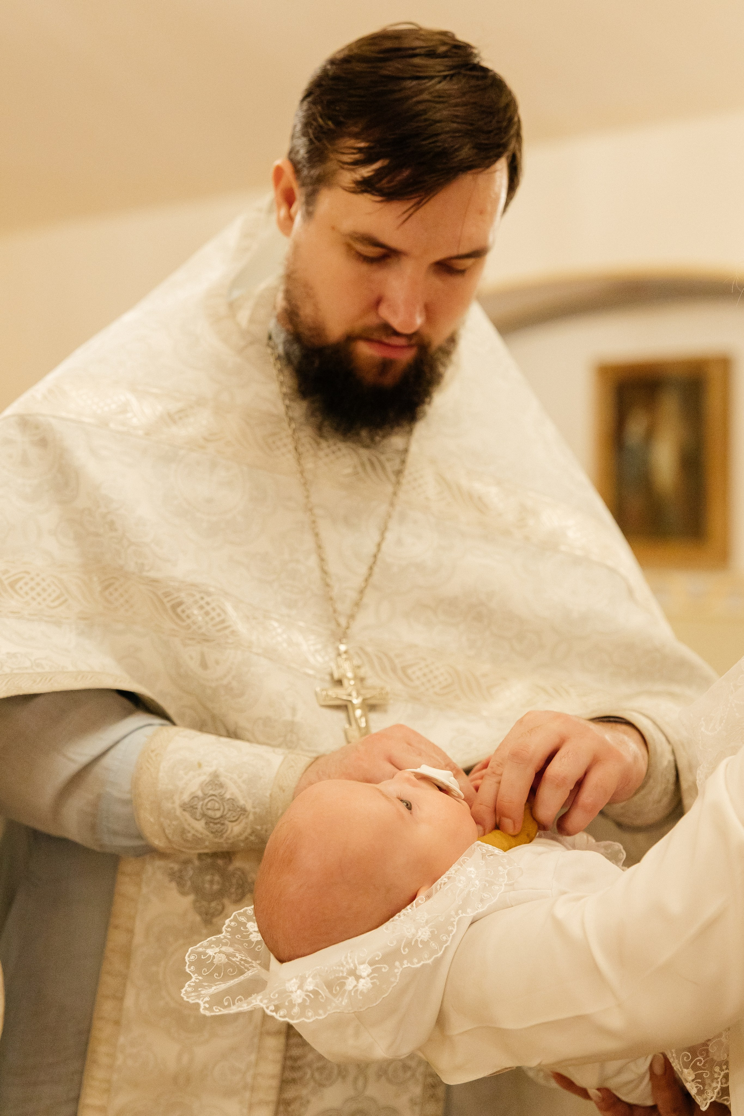 Таинство Крещения Александры и Алисы. Храм Покрова Пресвятой Богородицы. Семейный фотограф в Рязани и Рязанской области