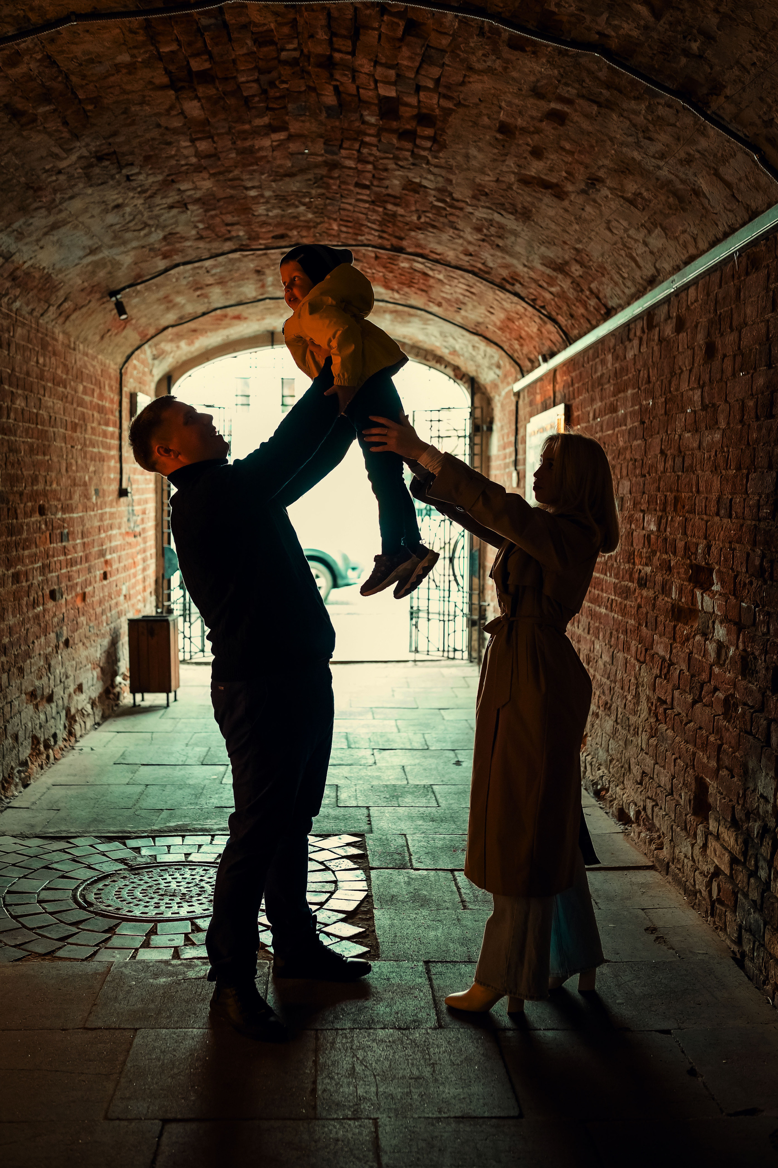 Юля, Саша и Тимоша. Семейный фотограф в Перми Ольга Гилева. Выпускные альбомы