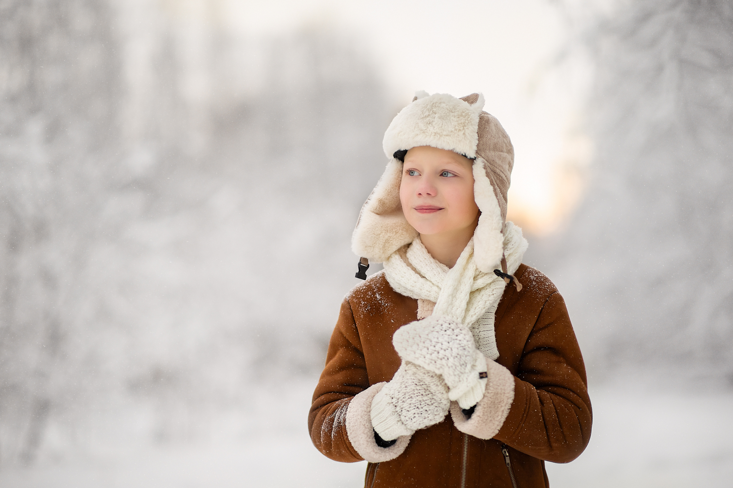 Фоторогулка в заснеженном лесу. Детский и семейный фотограф в Санкт-Петербурге Ольга Стырова