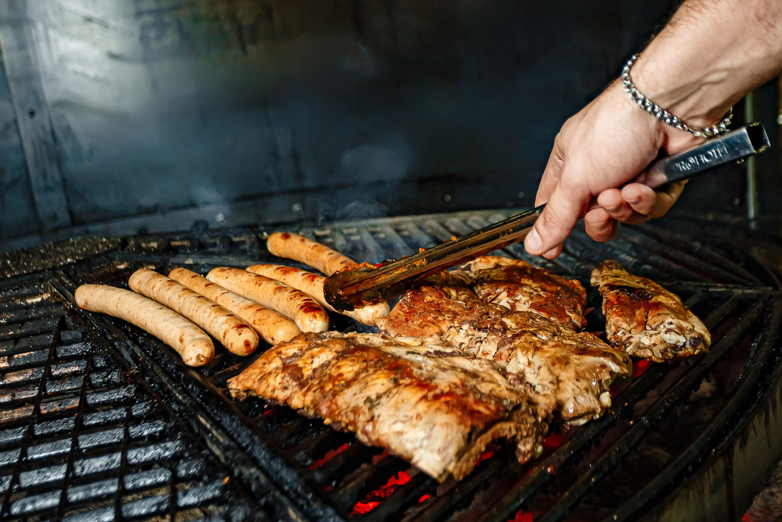 Пьяный плющ «Halloween"_Симферополь_2.11.2024. Аминов Руслан | Фотограф