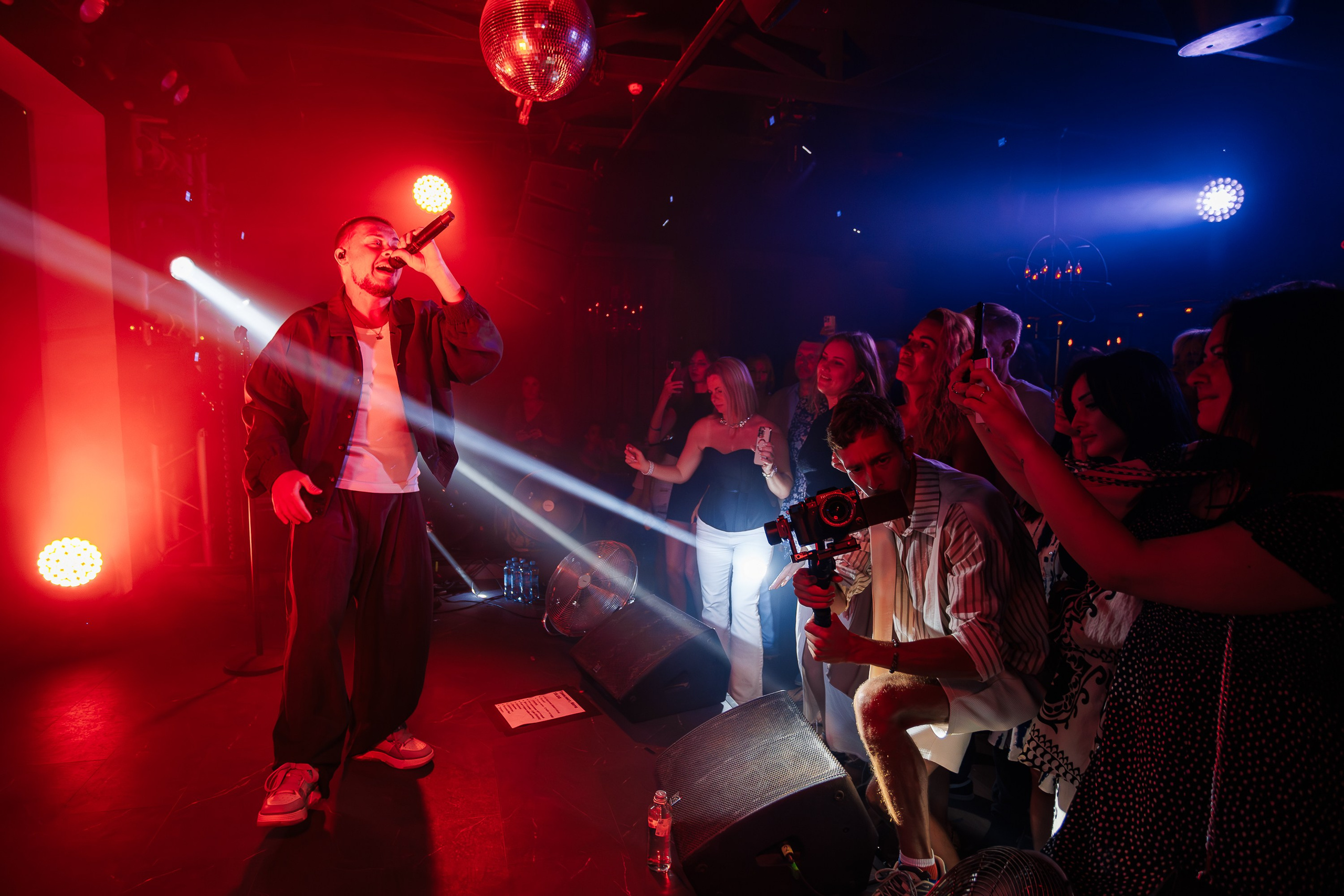 «LYRIQ"_Чайка на пляже_Ялта_15.08.2025 г. Аминов Руслан | Фотограф