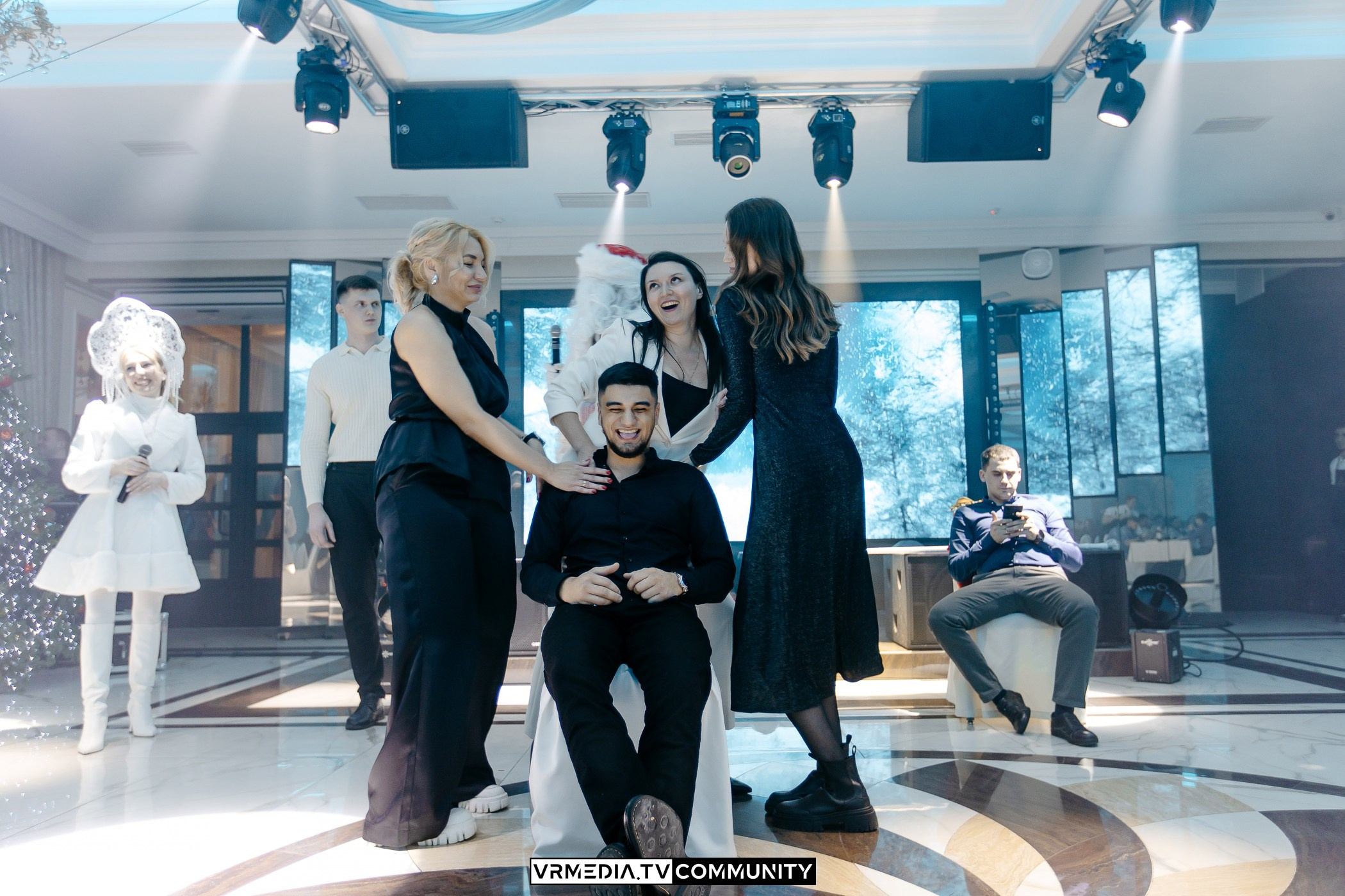 Мюзикл «12 Месяцев» в ресторане «Лазурный берег»