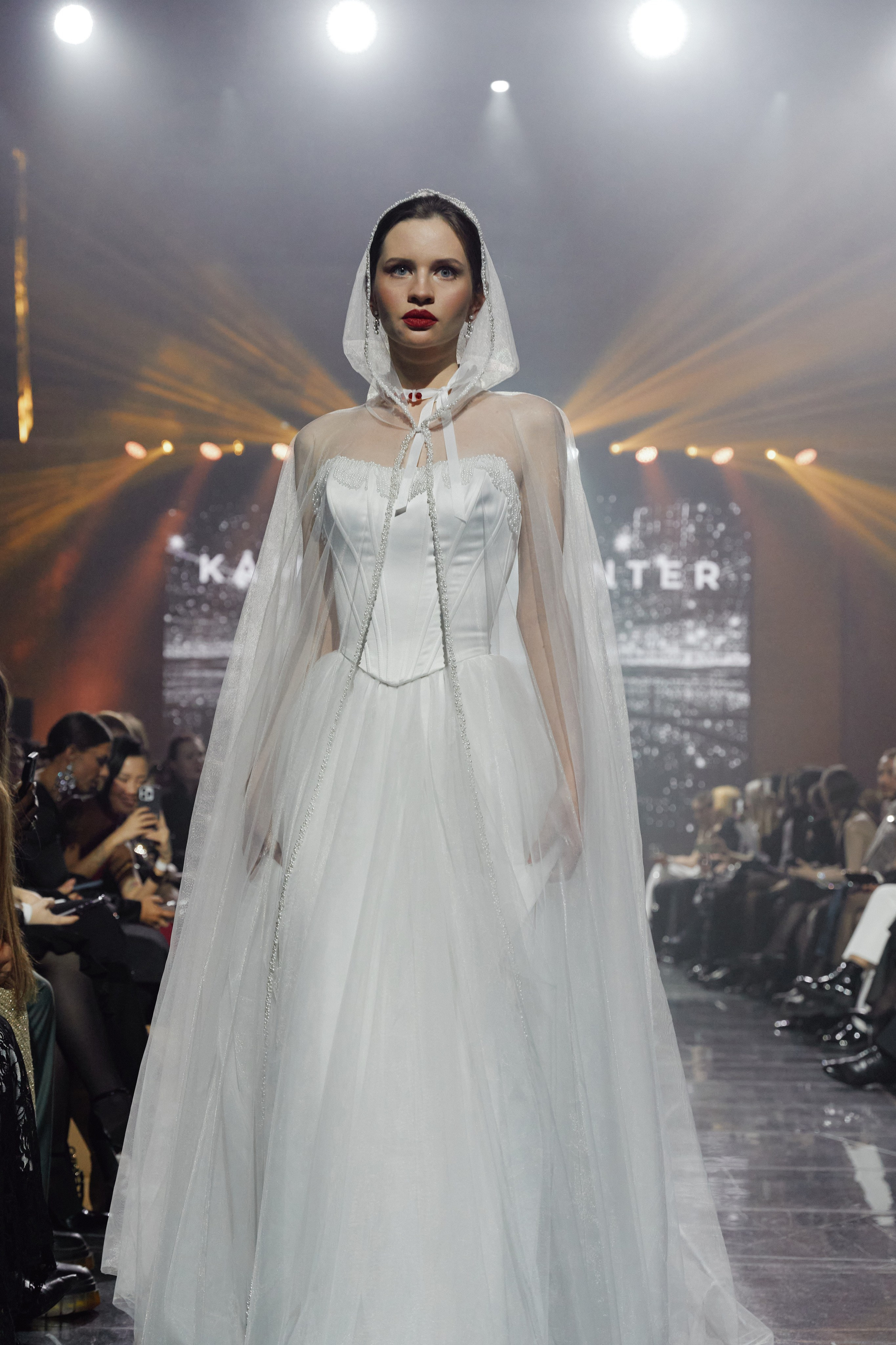 Показ KAMERGER | ODETTA. Свадебный фотограф и видеограф из Санкт-Петербурга Агарков Никита