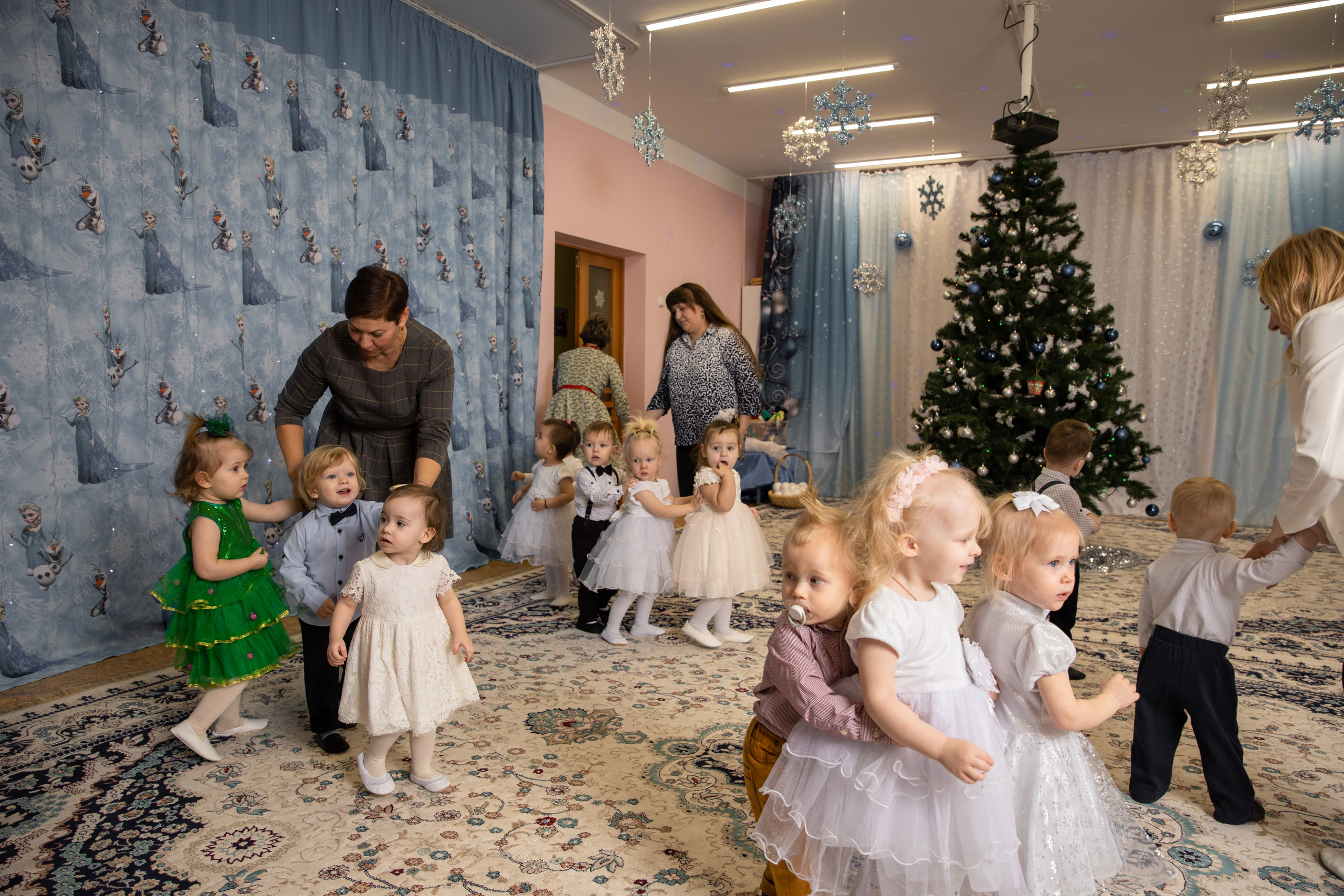 Новогодний утренник Успех. Фотограф в Железнодорожном и Балашихе