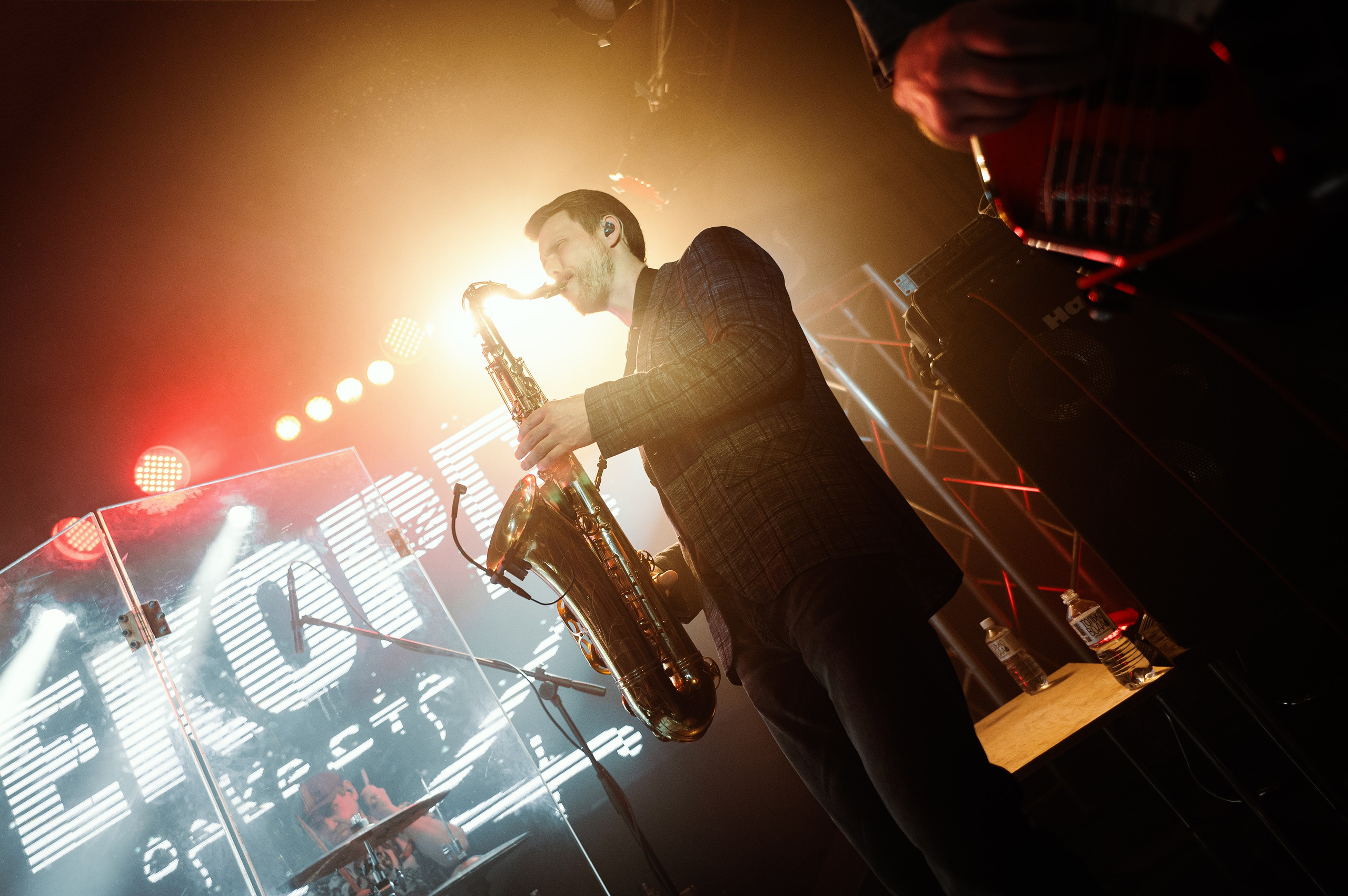 Рекорд Оркестр. Большой Рок Бар. Профессиональная фотосессия в Краснодаре | Фотограф Денис Труфанов
