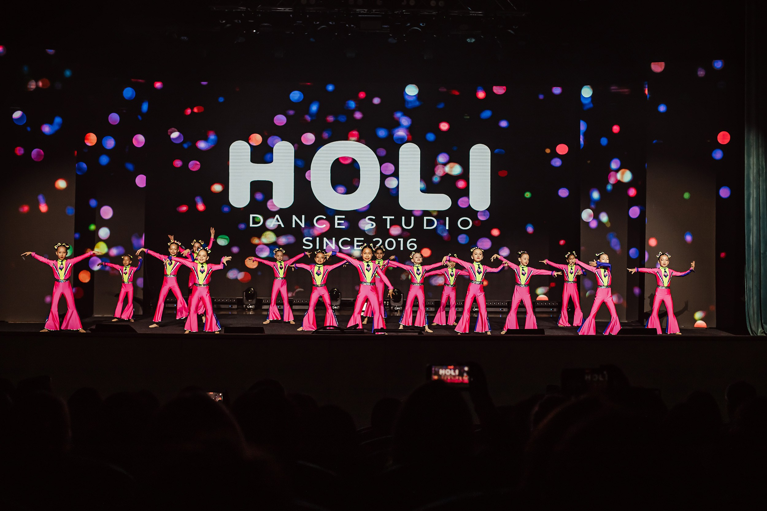 10 лет Holi Fance Studio | Part 1. Кипятком Павлодар