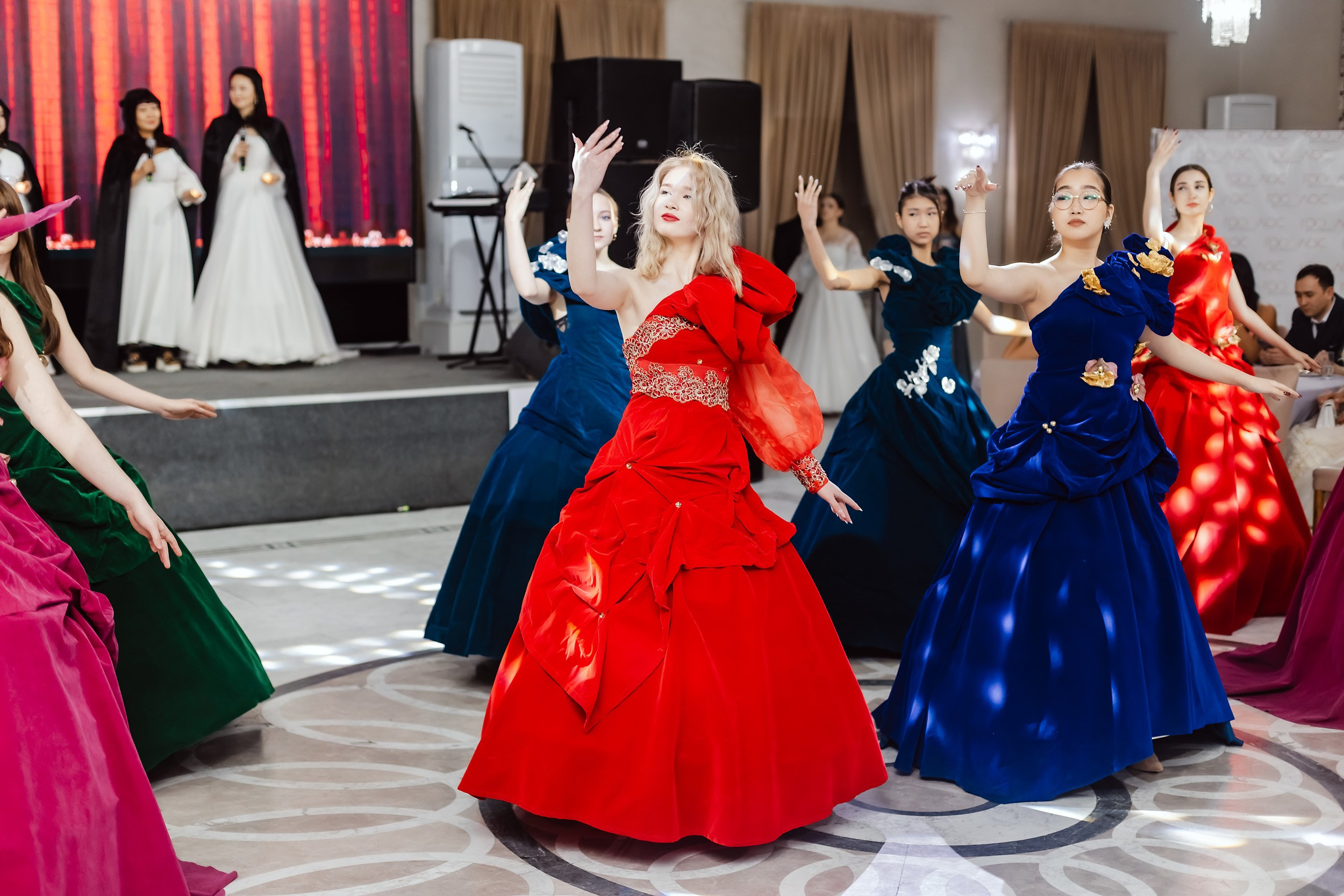 Большой Отчетный Бал Музыкального Дома Голос. Кипятком Павлодар