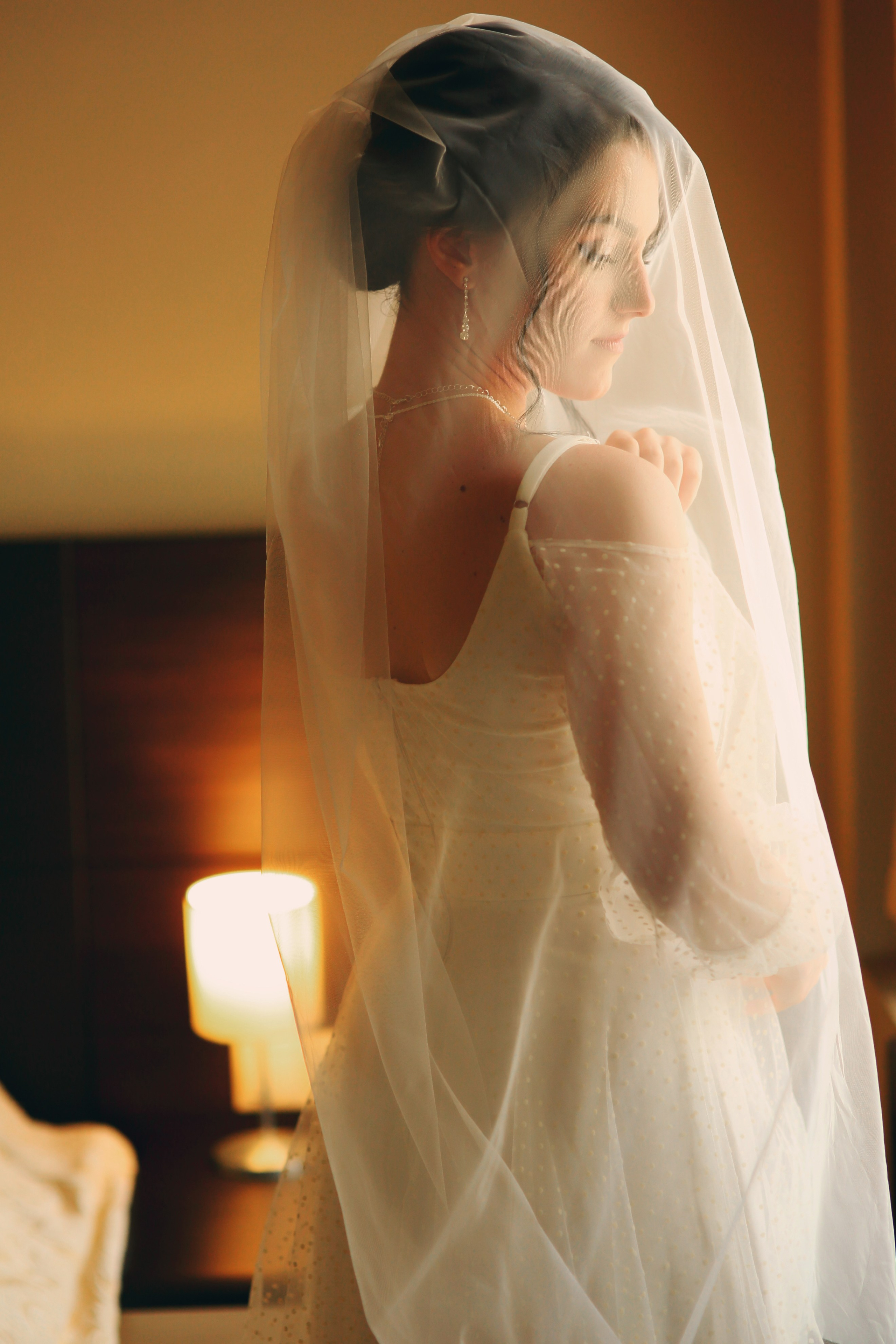 Съемка пары в отеле, на природе, в городе. Свадебный и репортажный фотограф в Ярославле и Санкт-Петербурге Роман Микрюков