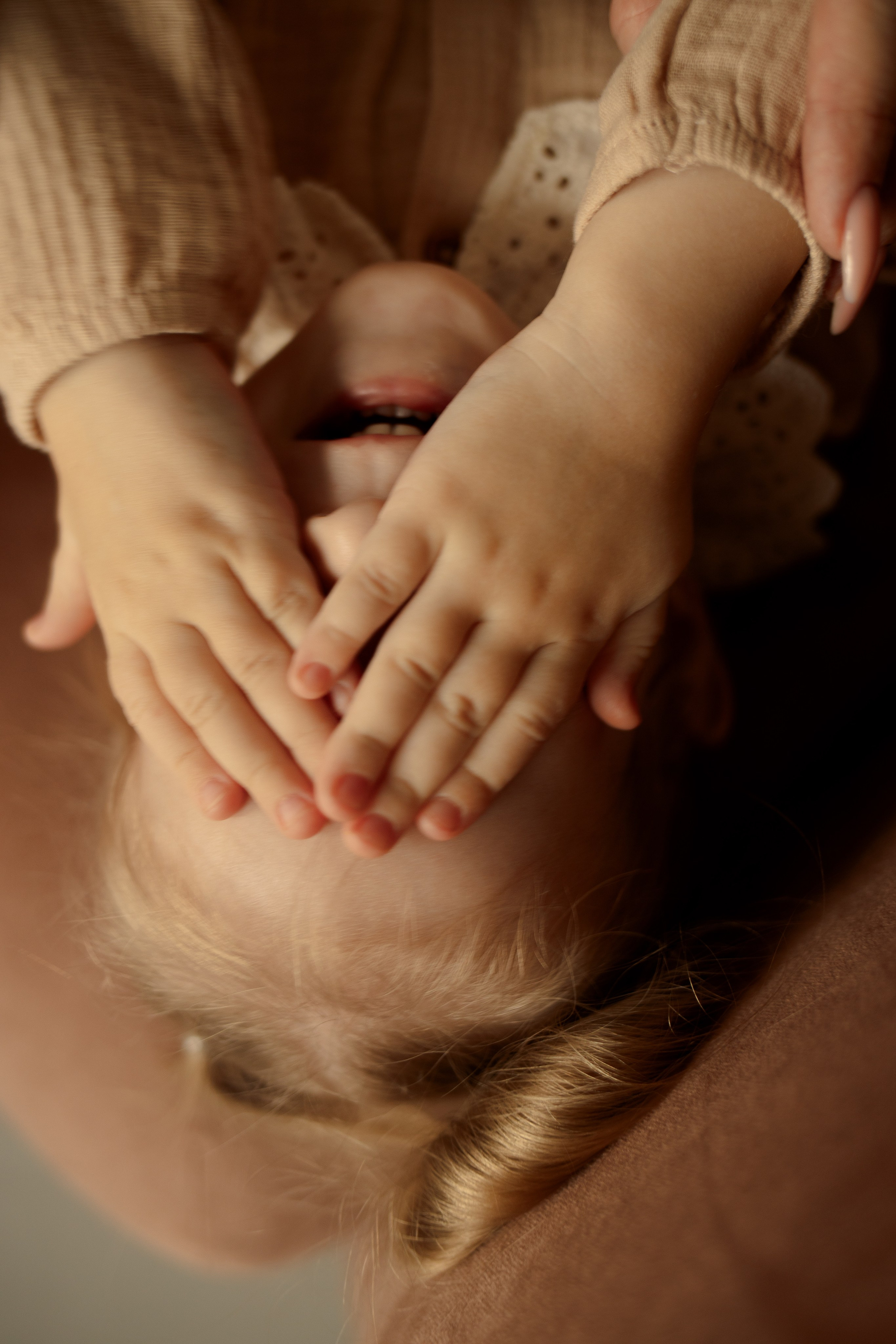 Настя и Анюта. Семейный фотограф Фотосессия беременности  Екатеринбург Елена Луткова