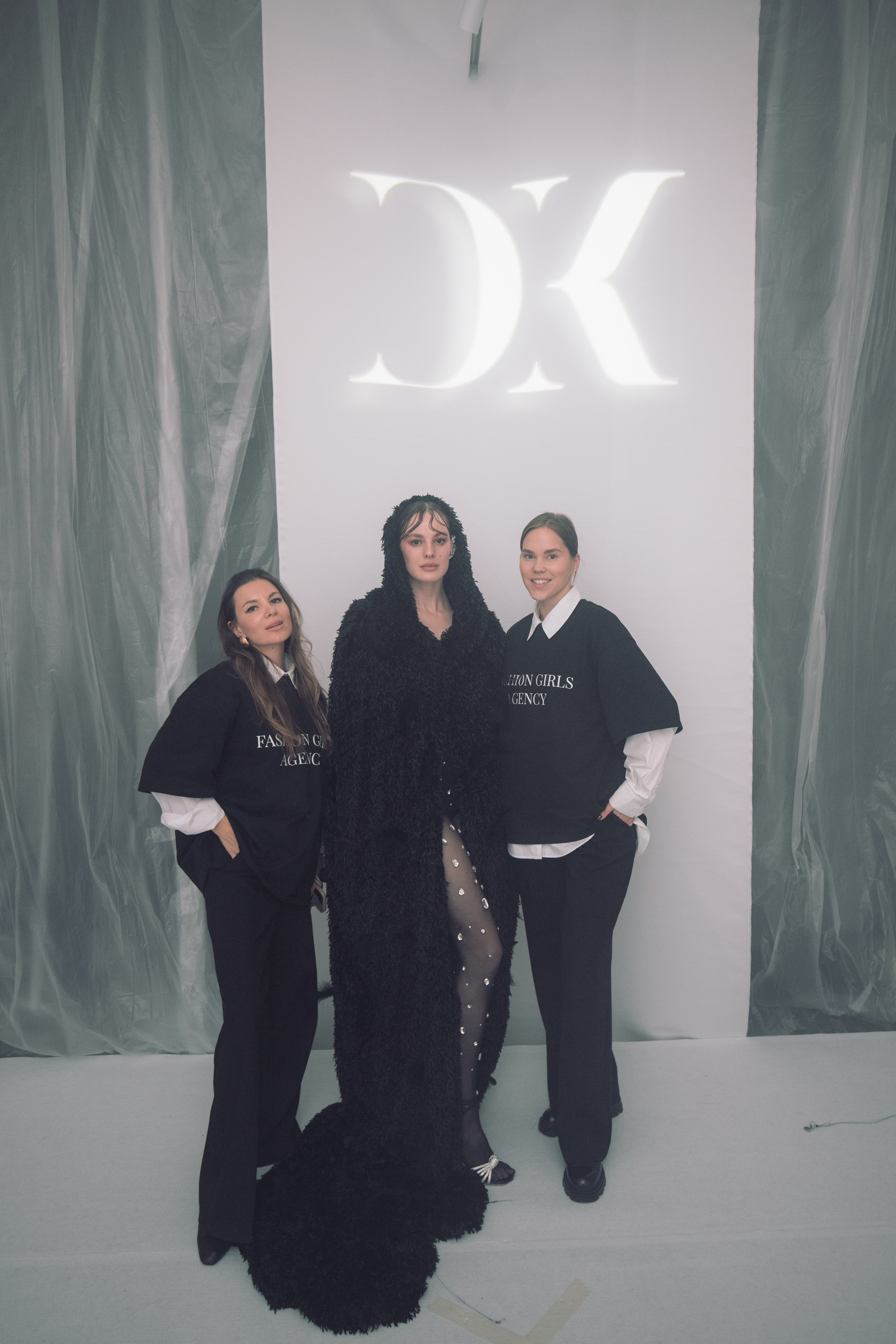 Fashion show Кати Дорогиной (Backstage). Репортажный и fashion фотограф в Москве Сергей Бардин