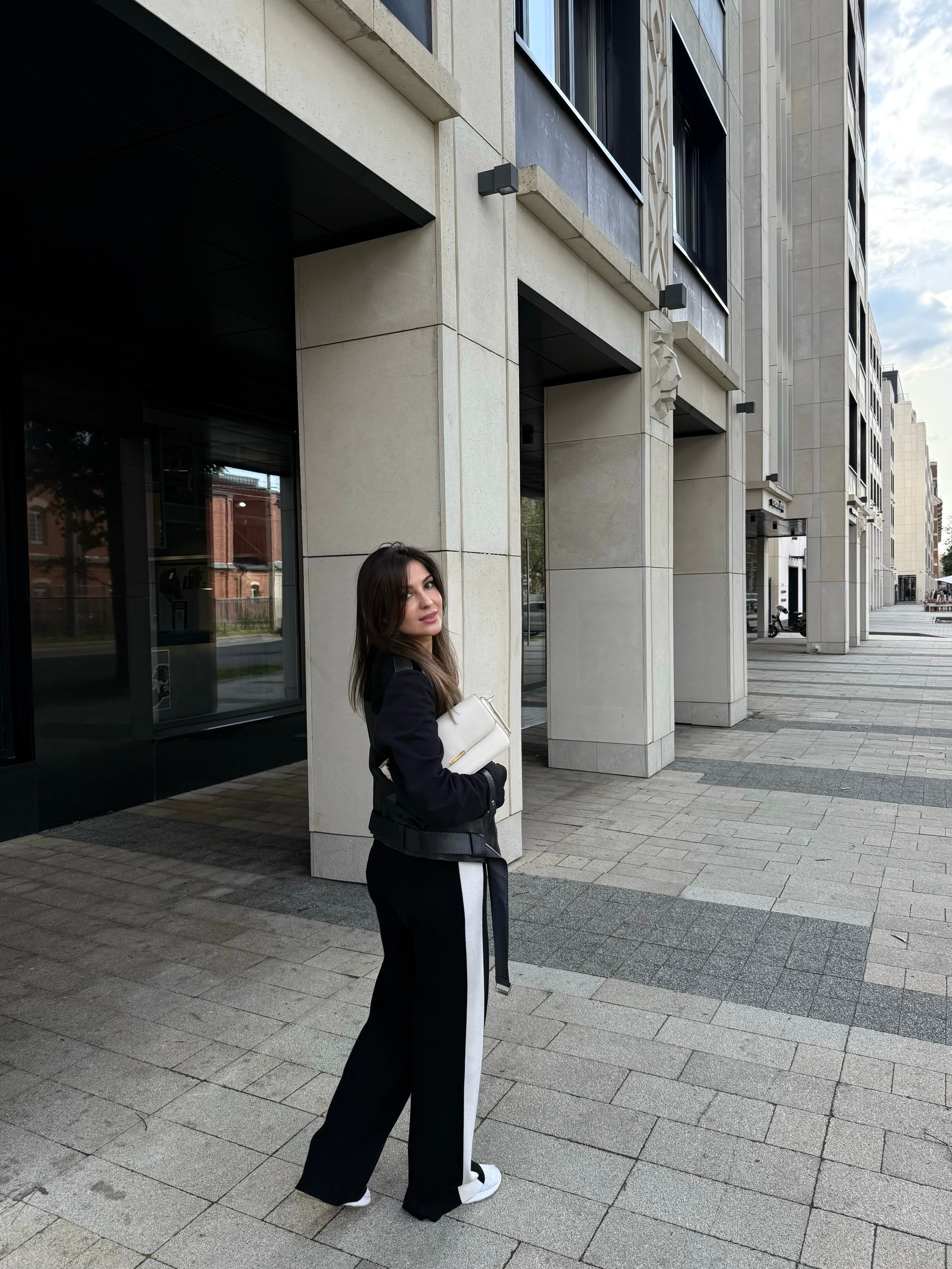 Риэлтор Натали. Фотограф и видеограф в Санкт-Петербурге Хромцова Людмила