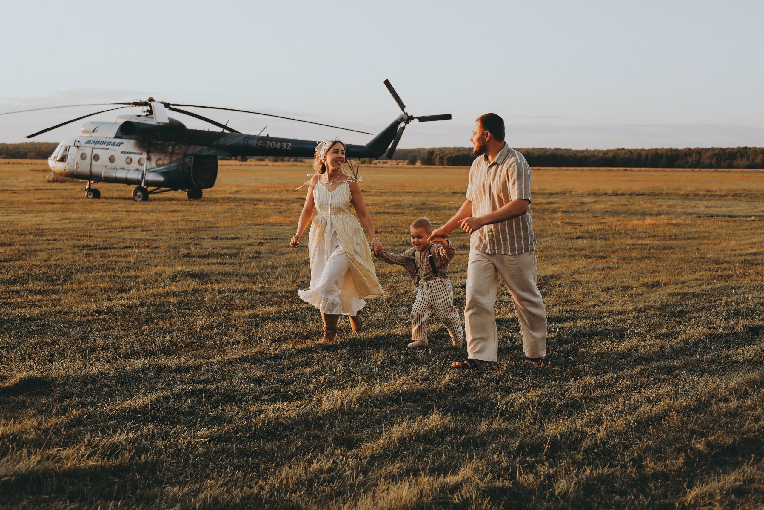 Алена и её дружная семья | Аэроград. Фотограф Мария Лаенко