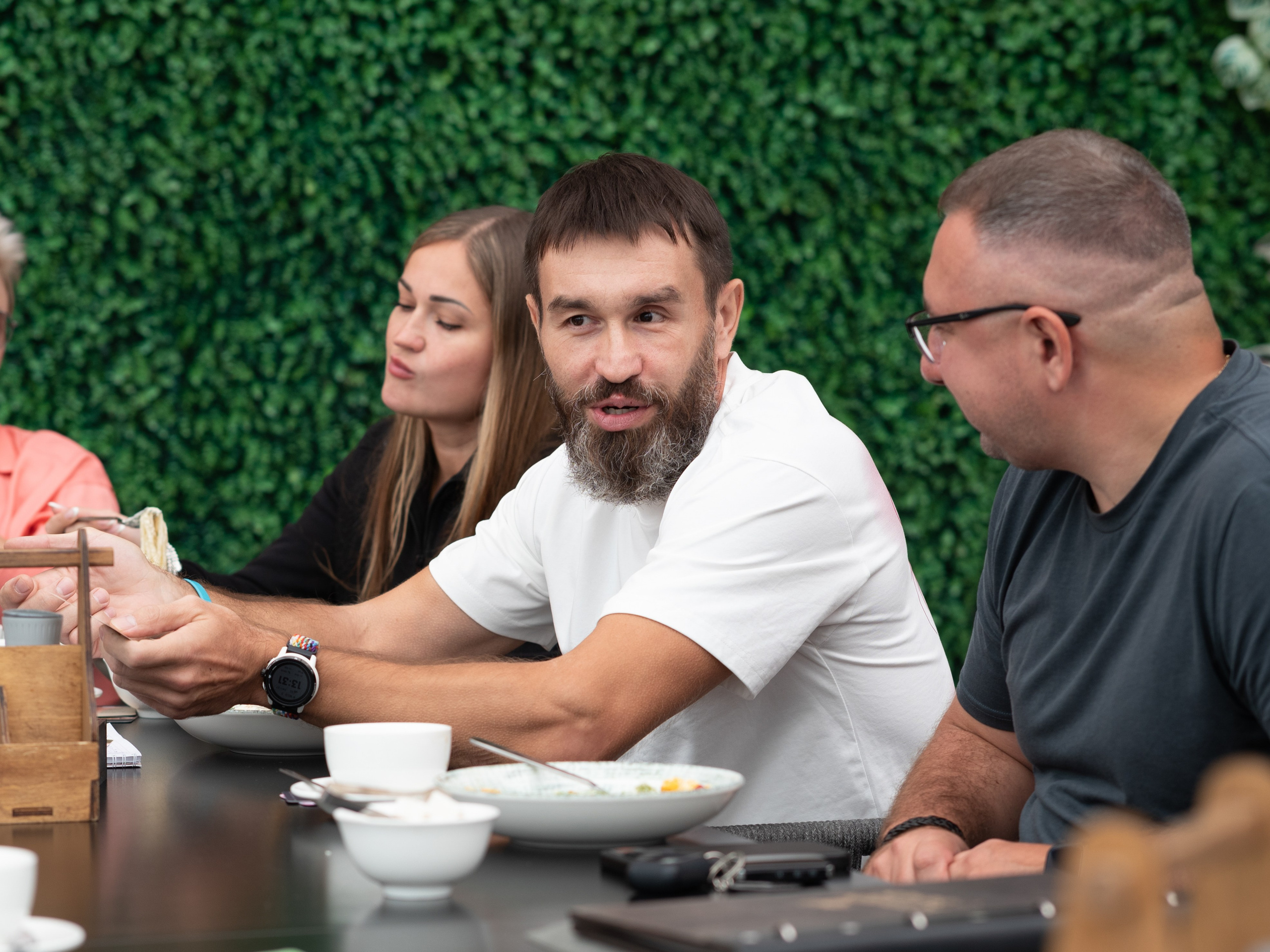 Бизнес-завтрак. Коммерческие и индивидуальные съёмки