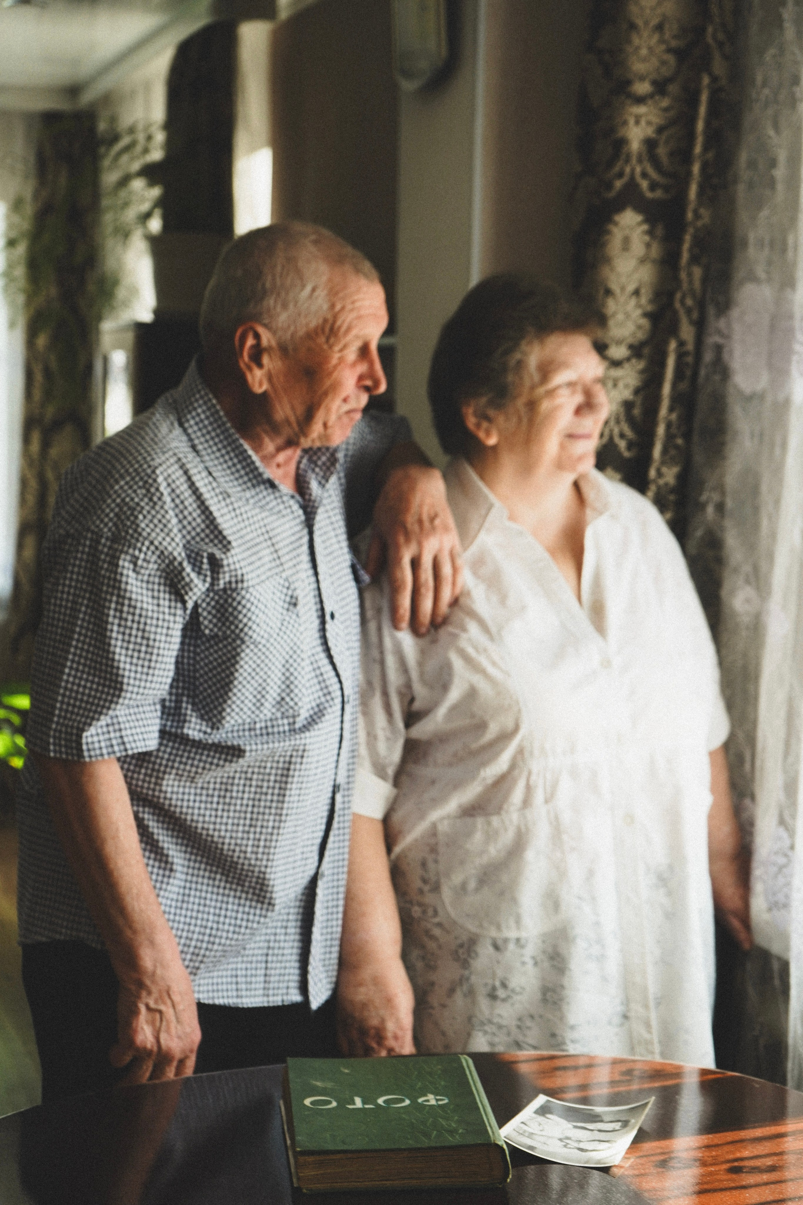 Пронесли любовь через года. Фотограф в Каспийске