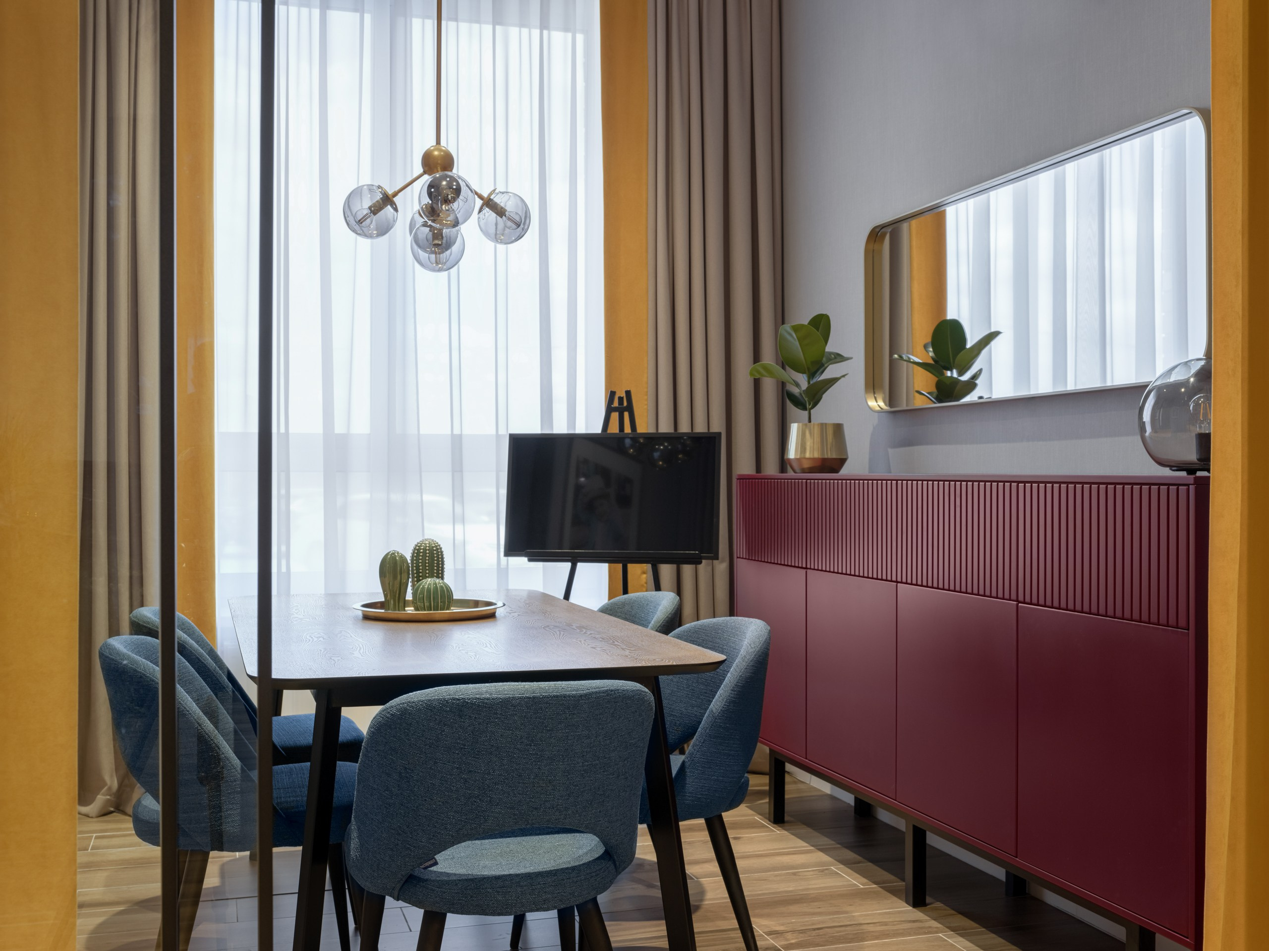 IDEA Design офис продаж «Солнечный», интерьерный фотограф Коваль Илья