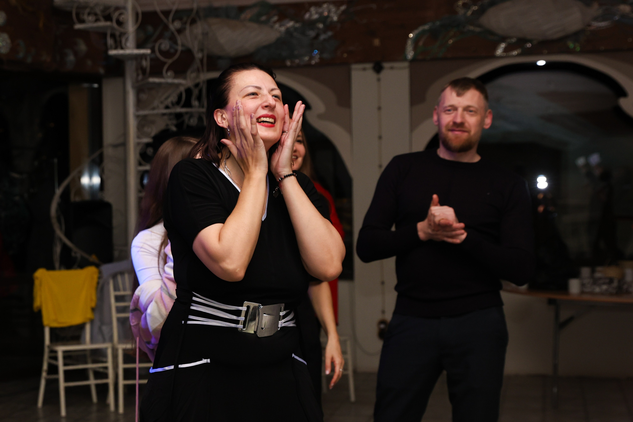 Тиндер смена в лагере для взрослых «Изи». Фотограф Дарья Попова