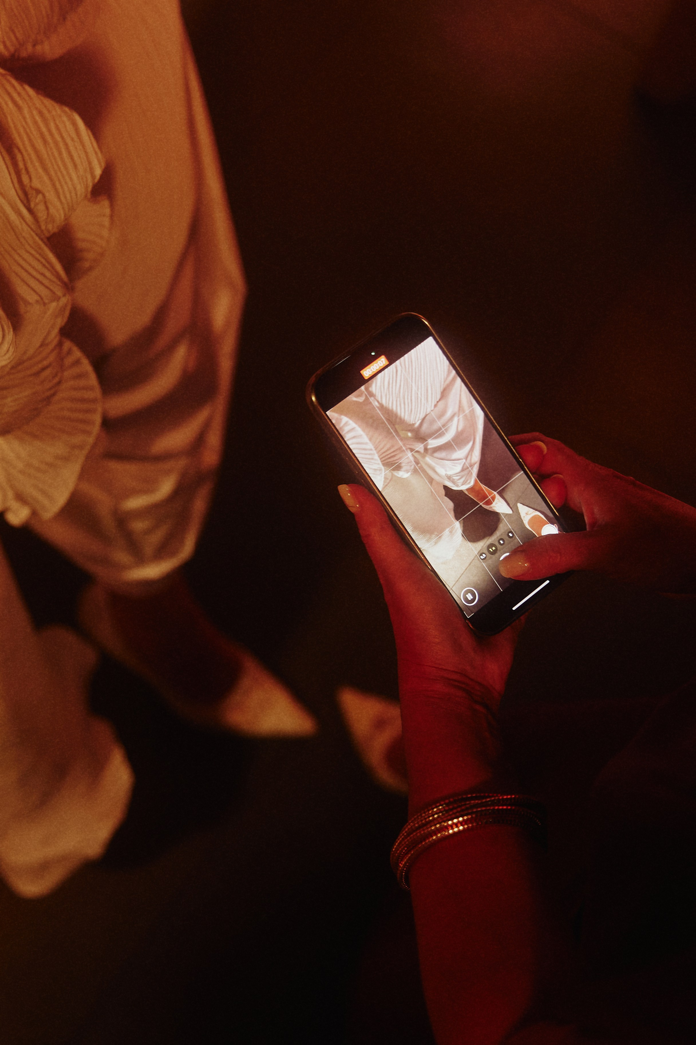 REFLECTIONS: A TRAIL OF FEELINGS. Дмитрий Мазуркевич: Профессиональный Репортажный Фотограф