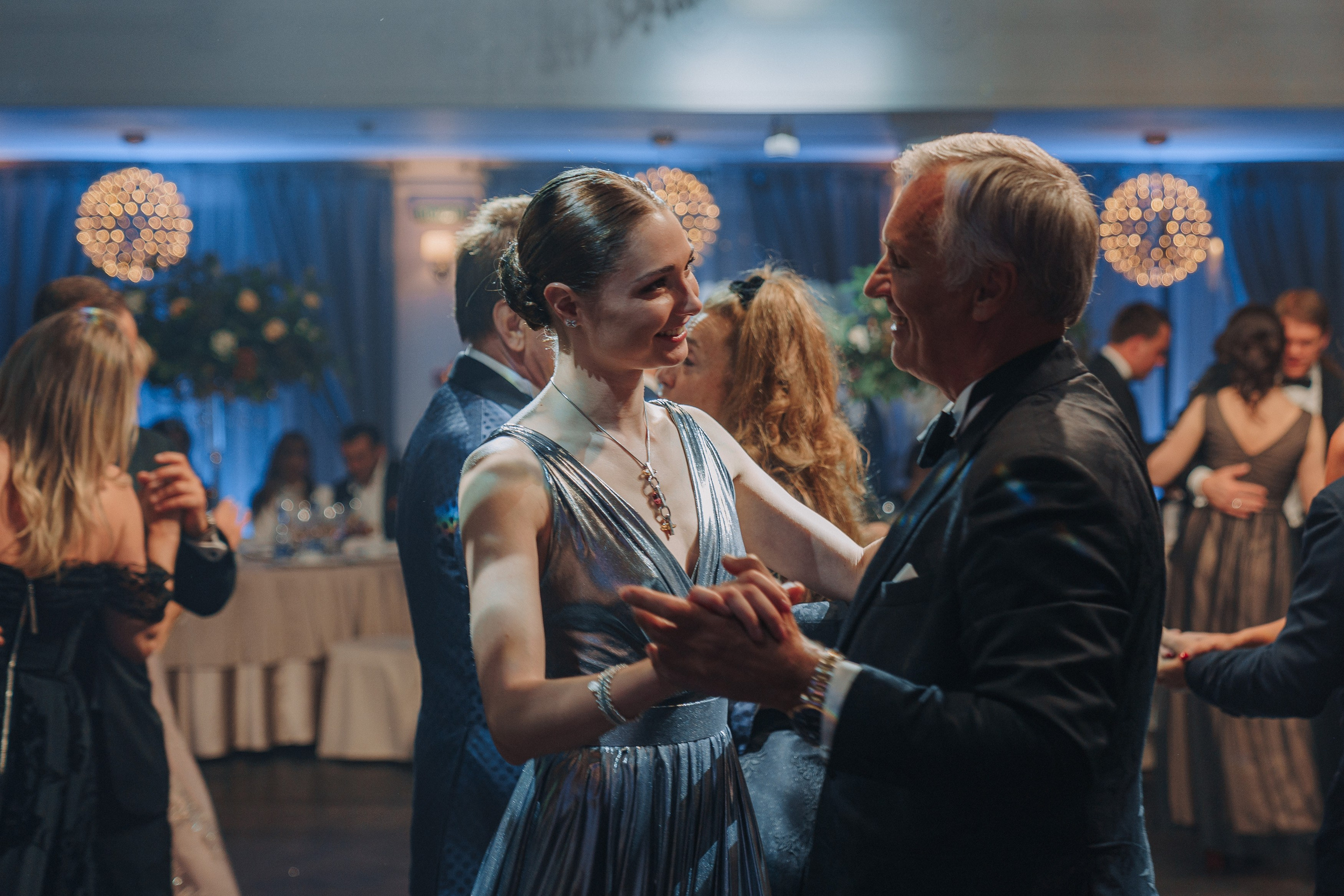 Бал на траве. Студия коммерческой фотографии в Москве и области