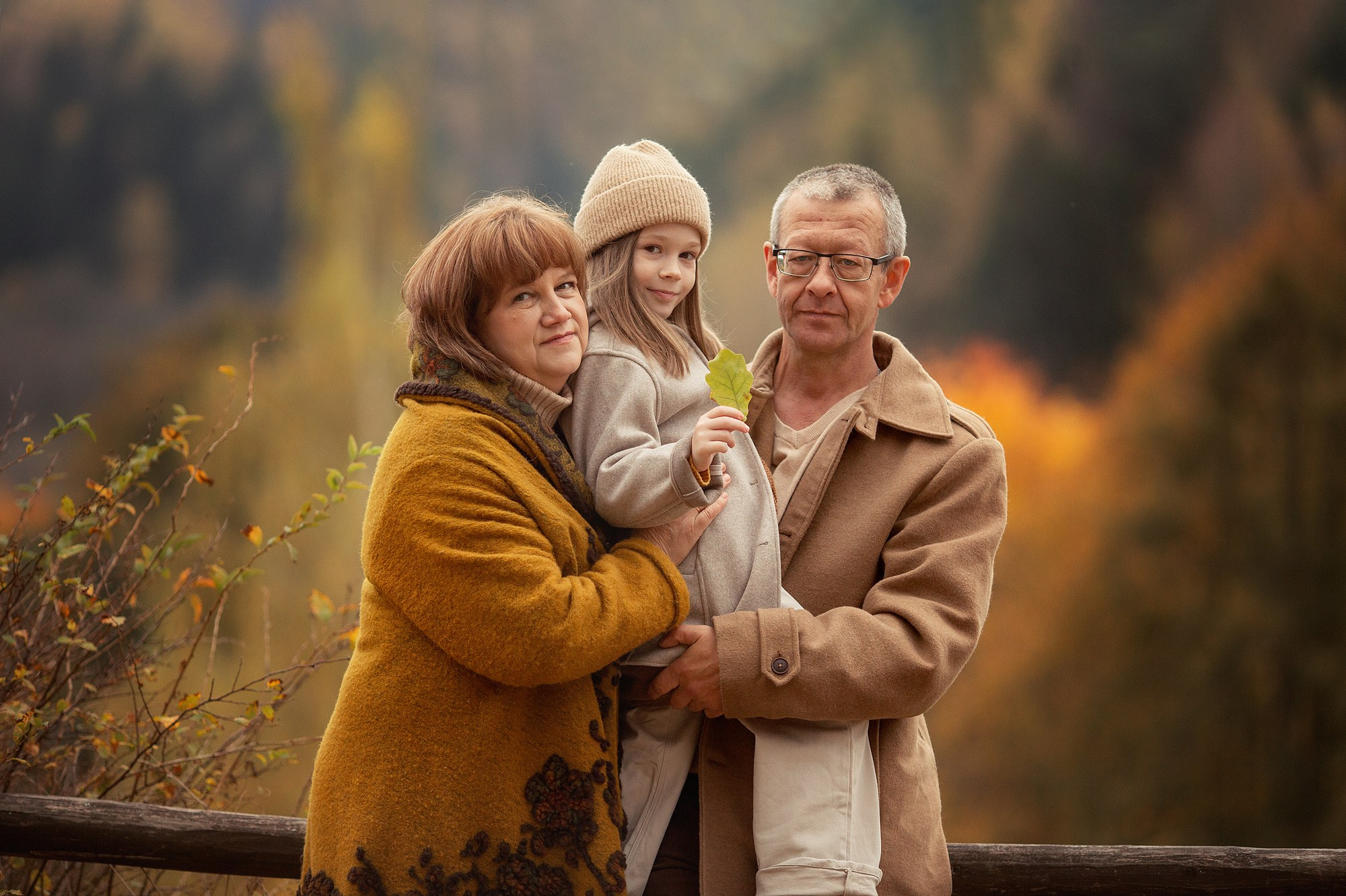 Фотосессия большой семьи в красивейших осенних пейзажах. Семейный фотограф Татьяна Надеждина | Москва, Московская область, Ярославль