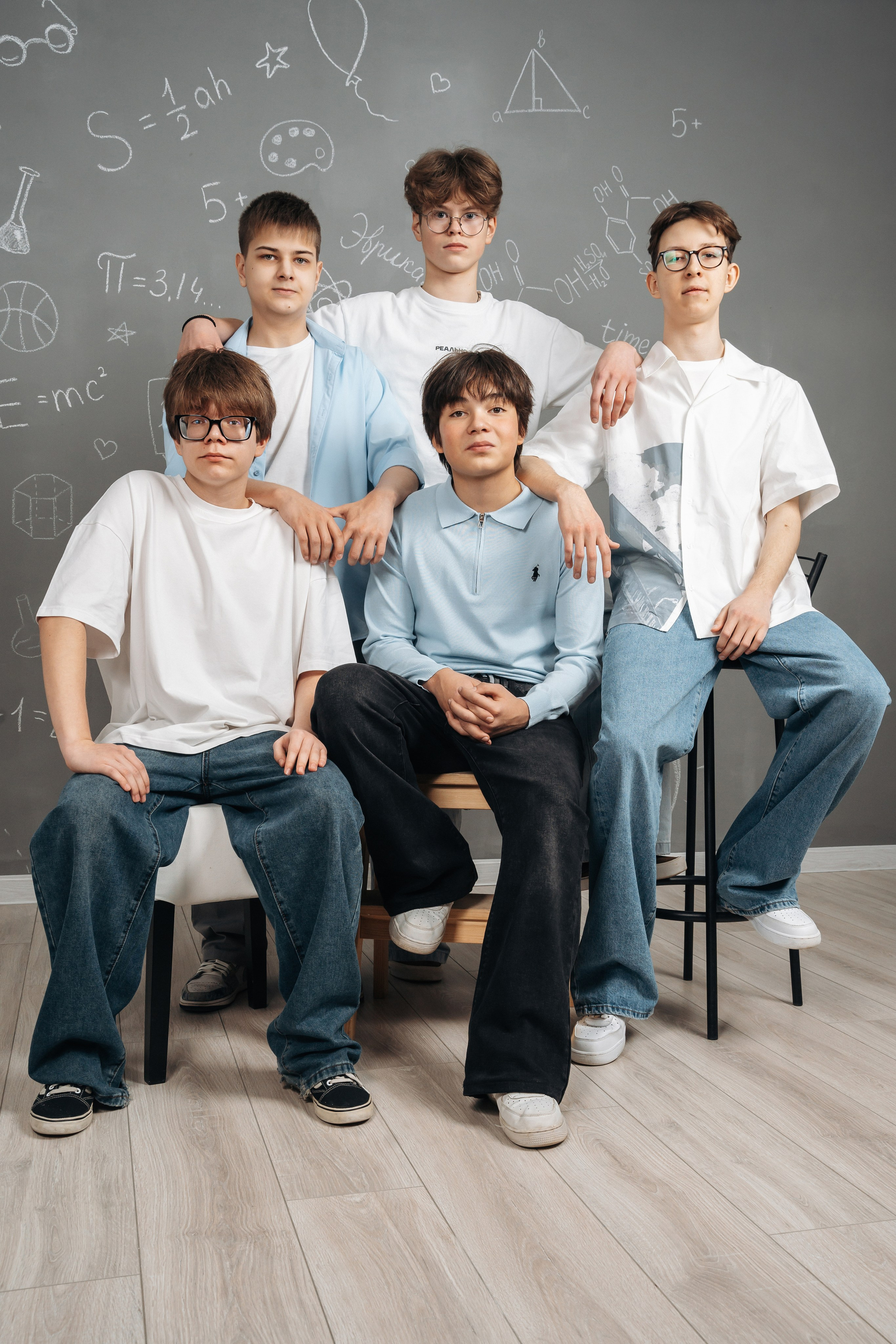 Школа 1 (2026). Memory Book — Выпускные альбомы в Нижневартовске, Мегионе и Сургуте