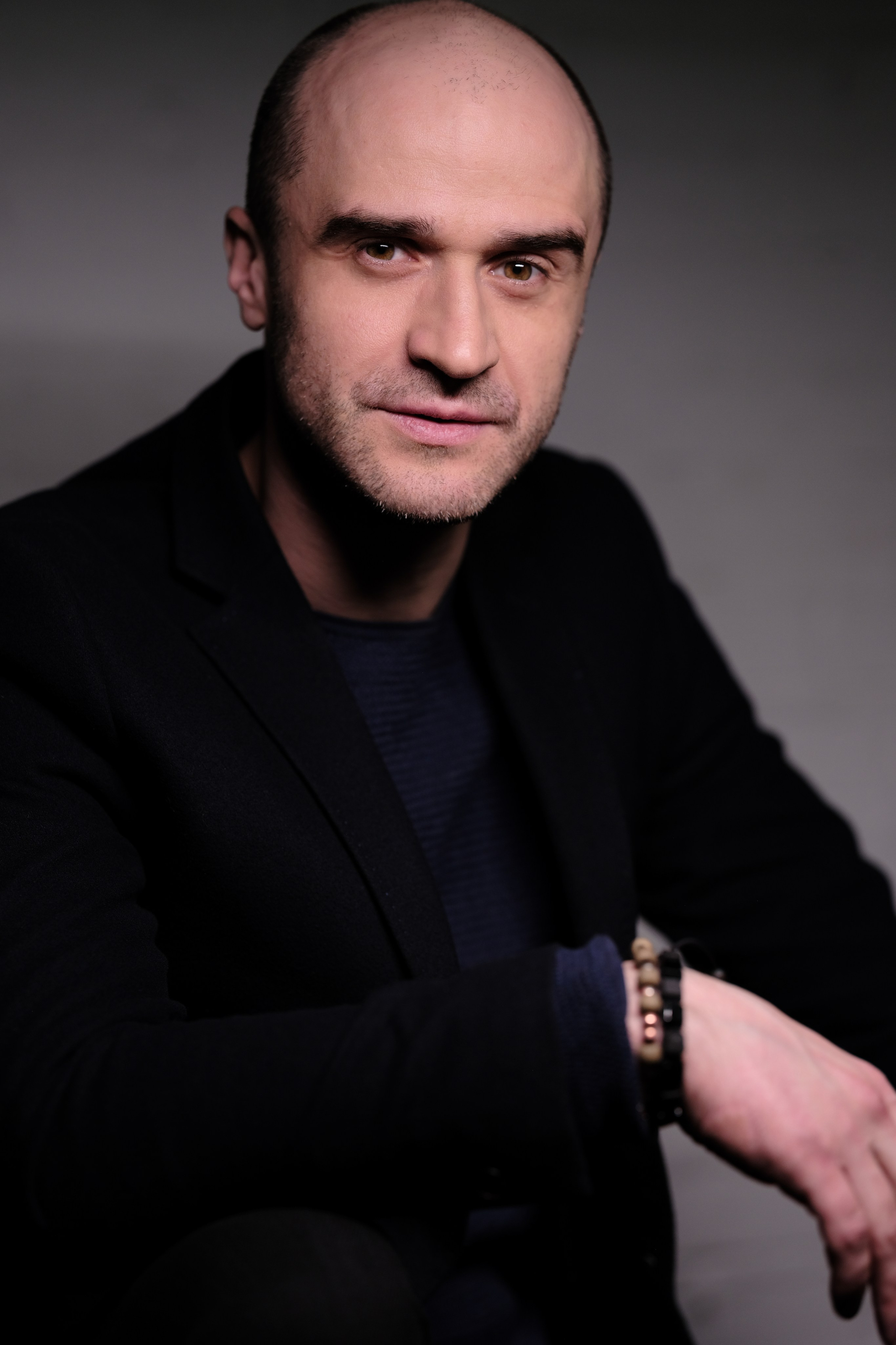 Андрей. Фотограф в Москве и Праге: индивидуальные портреты, парные фотосессии