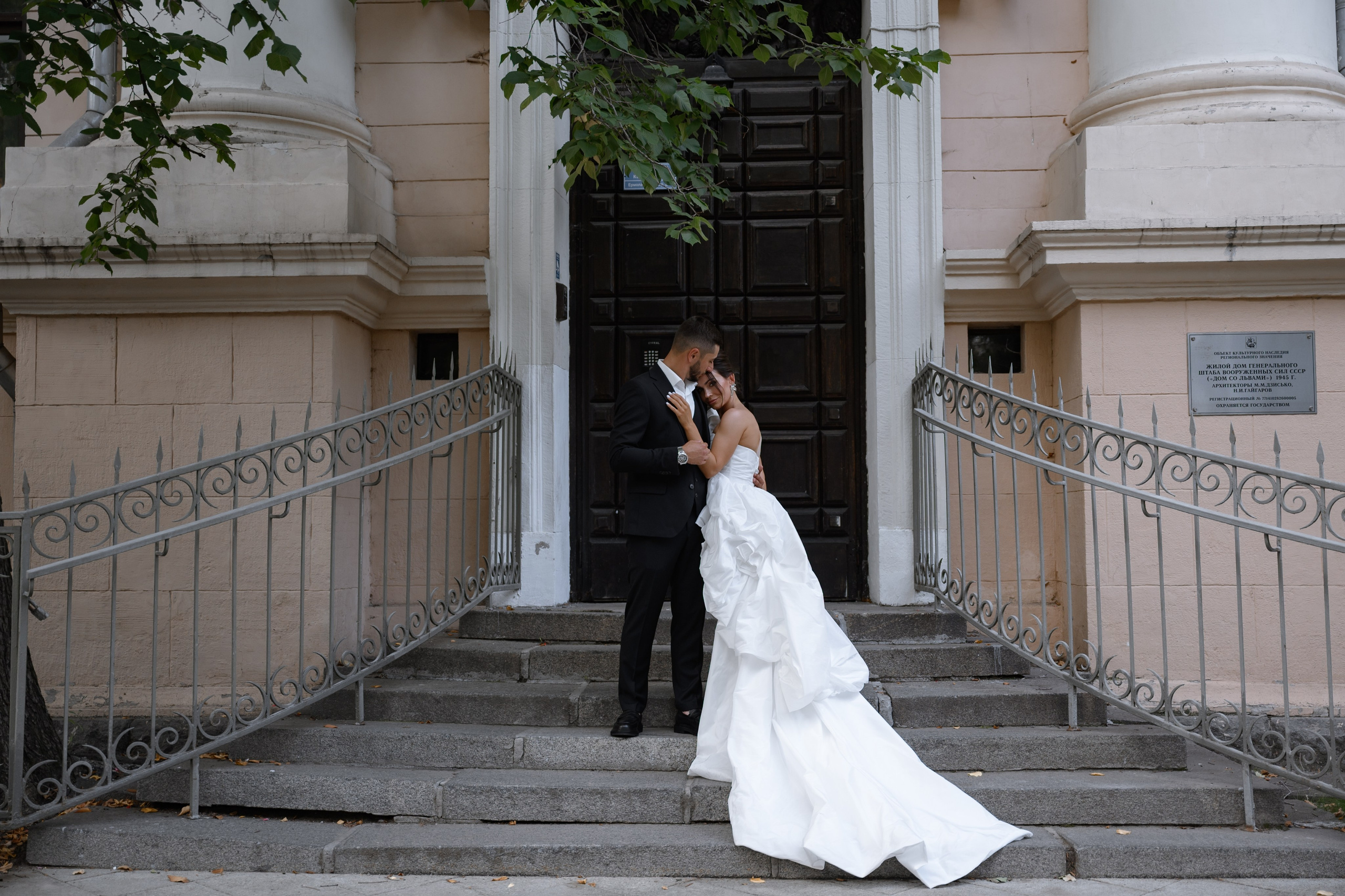 23.08.2024. RETOUCH-HOUSE