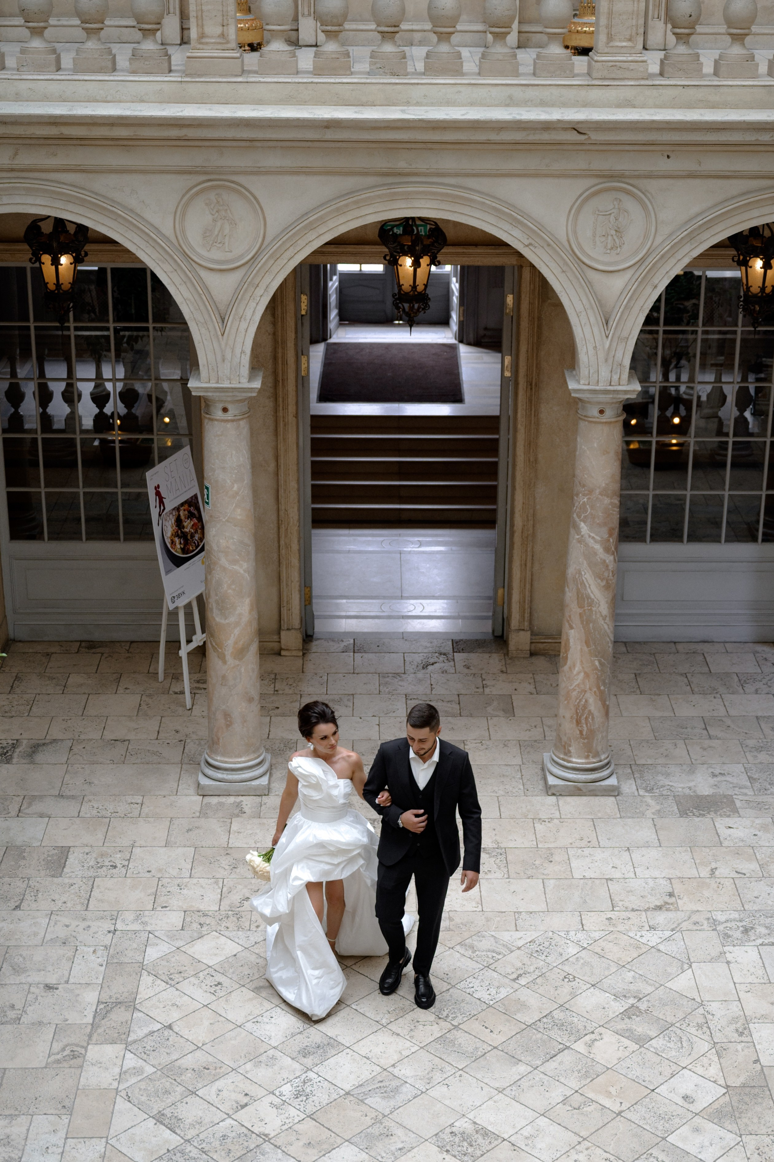 23.08.2024. RETOUCH-HOUSE