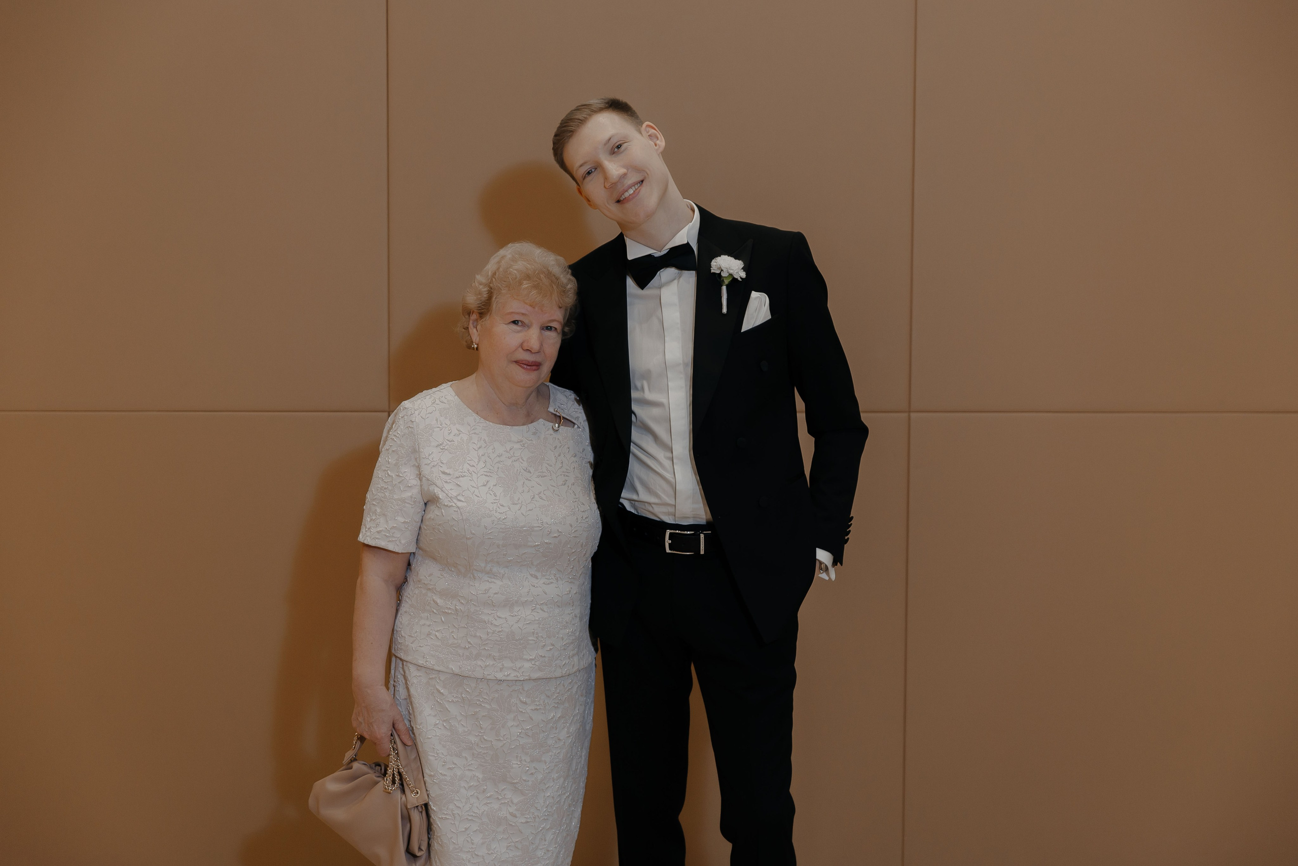 07.05.2024. RETOUCH-HOUSE