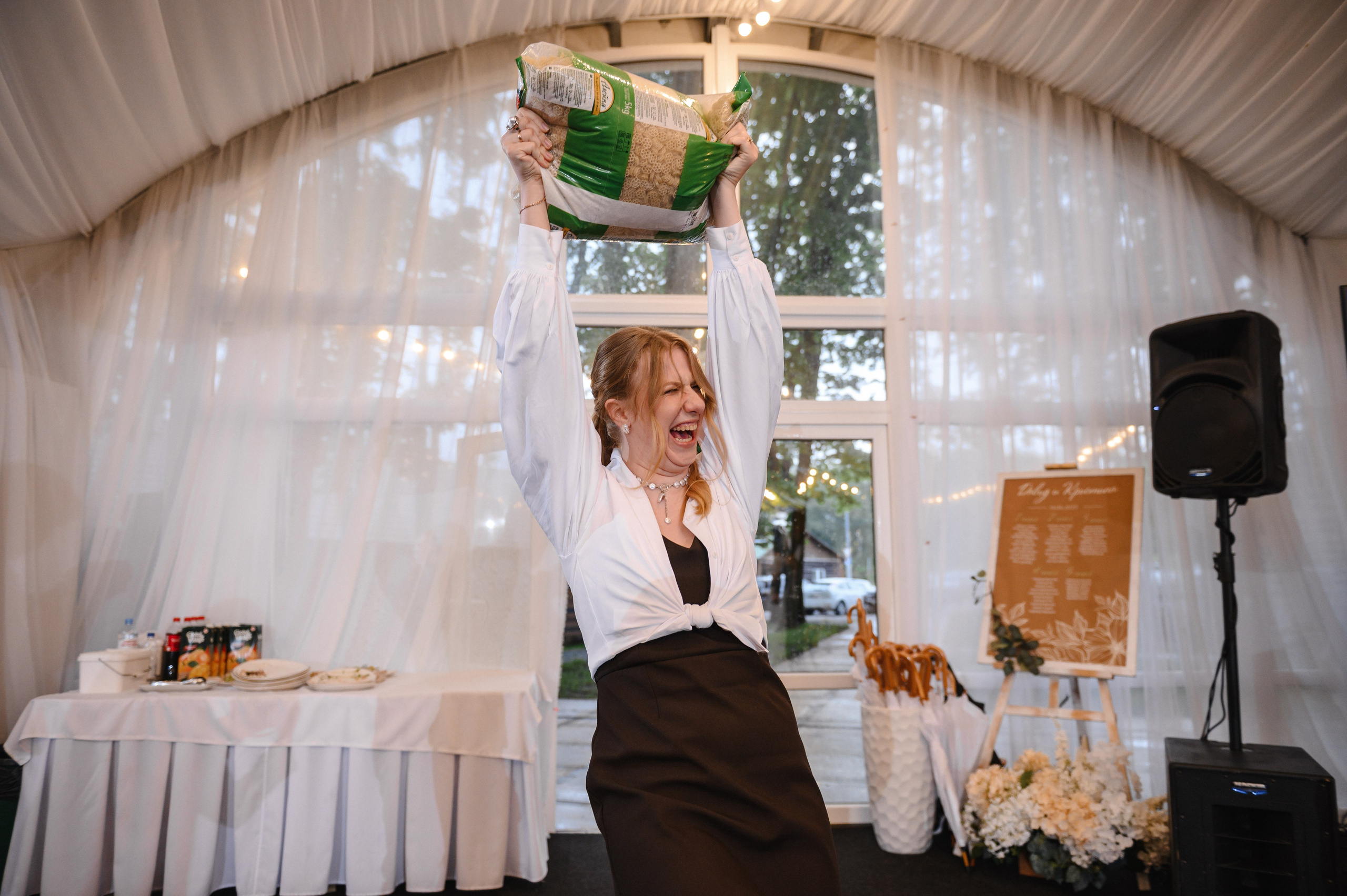 Красивый дождливый день. Фотограф в Туле|Москве. Контент-съёмка, женские портреты, репортажные и съёмки для брендов