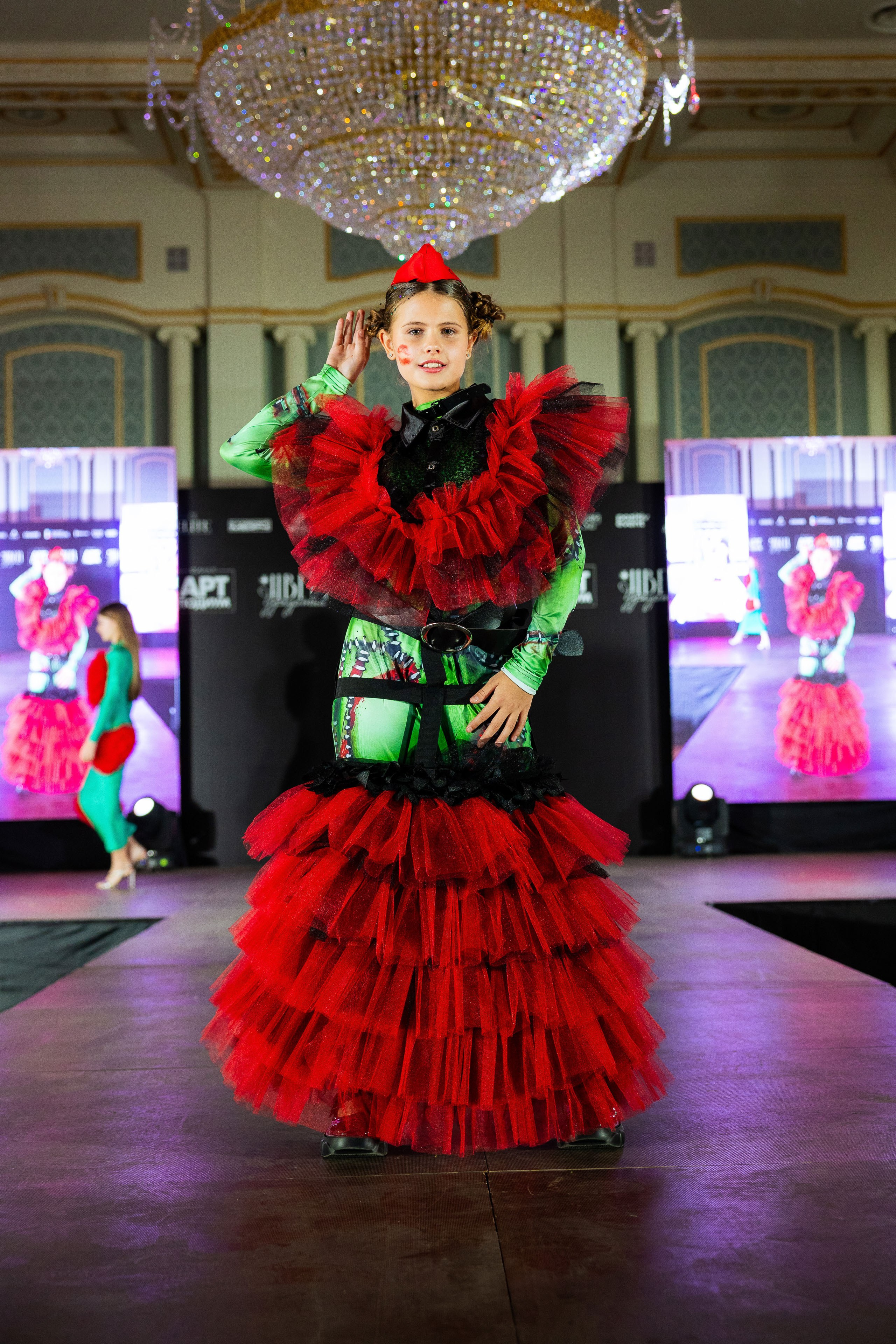 Арт-подиум «Цвета Удмуртии». Показ мод [25/10/24]. Фотограф Виноградов Константин